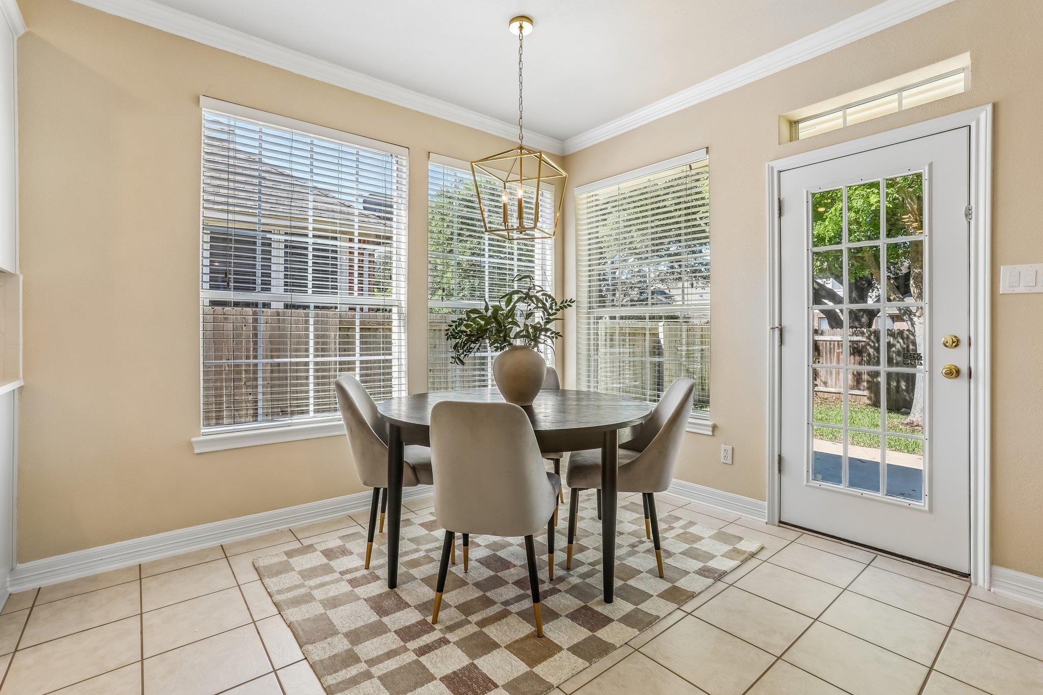 15008 Thatcher Dr, Austin, TX 78717