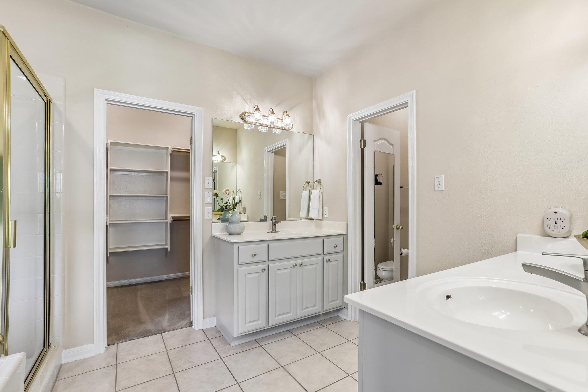 15008 Thatcher Dr, Austin, TX 78717