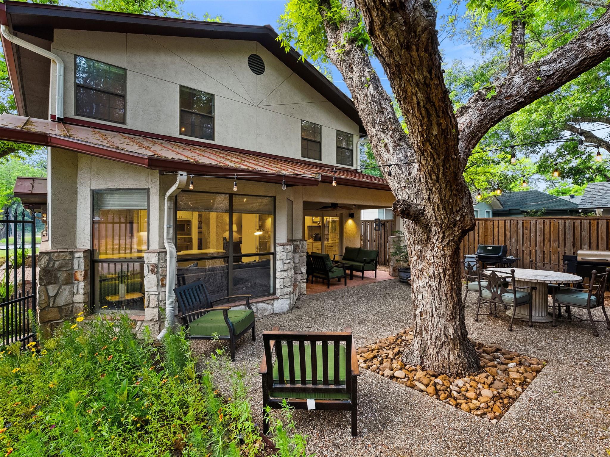 299 W Edgewater Ter, New Braunfels, TX 78130