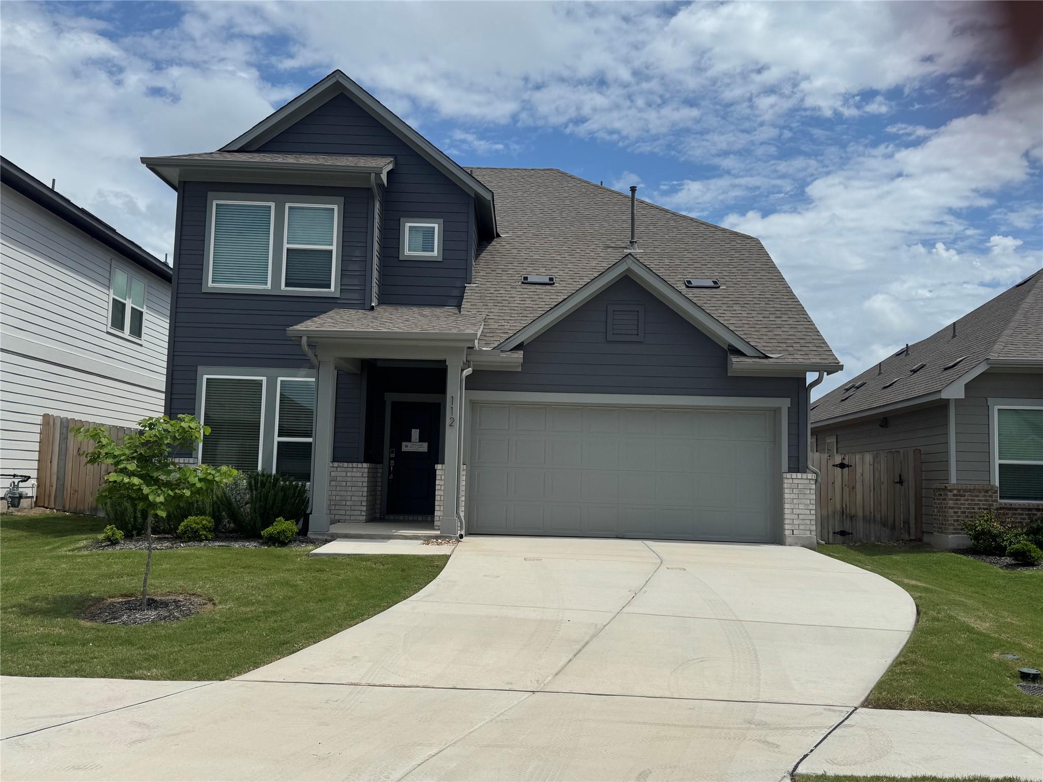 112 Corn Ln, Hutto, TX 78634