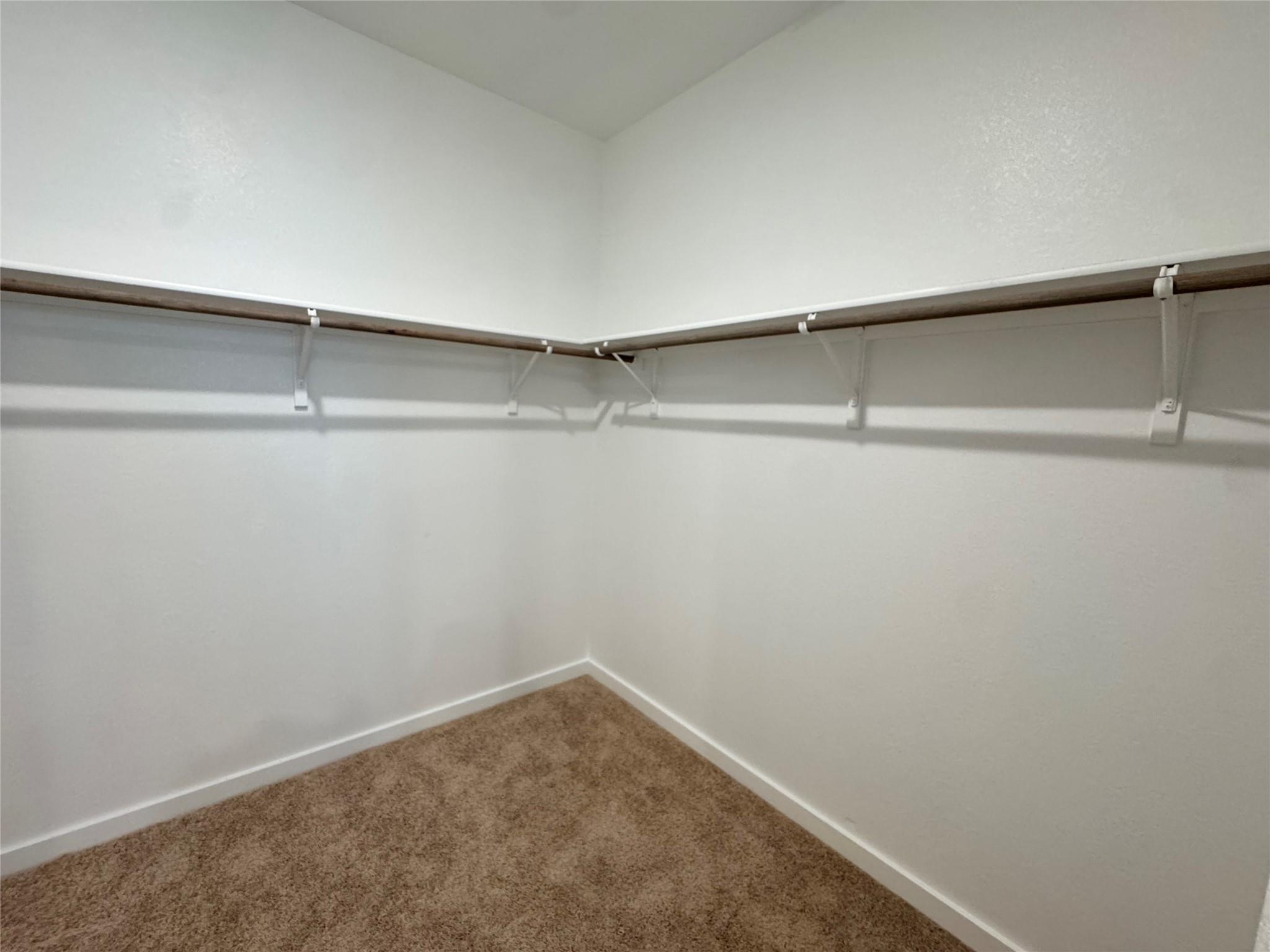 112 Corn Ln, Hutto, TX 78634