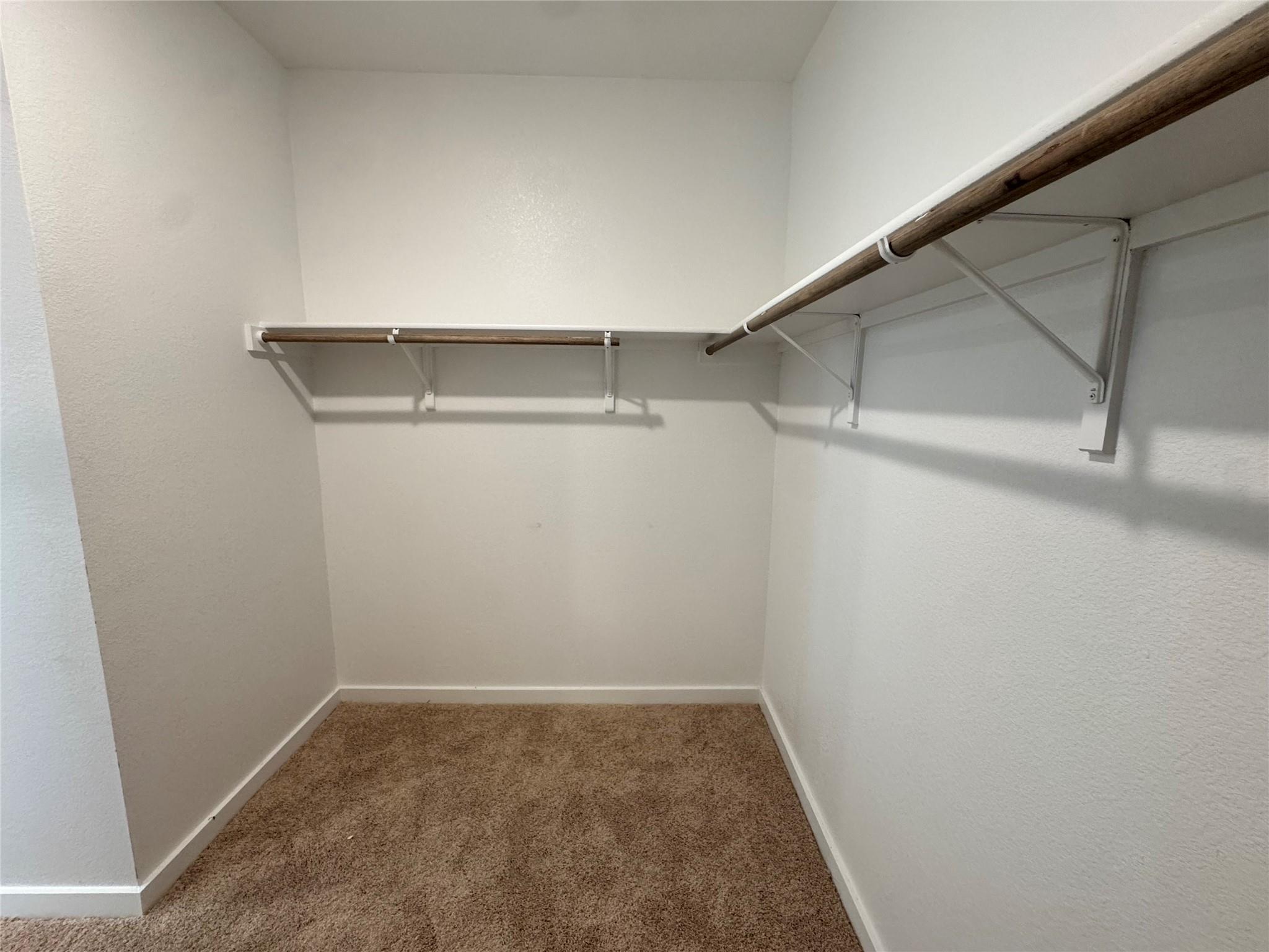 112 Corn Ln, Hutto, TX 78634