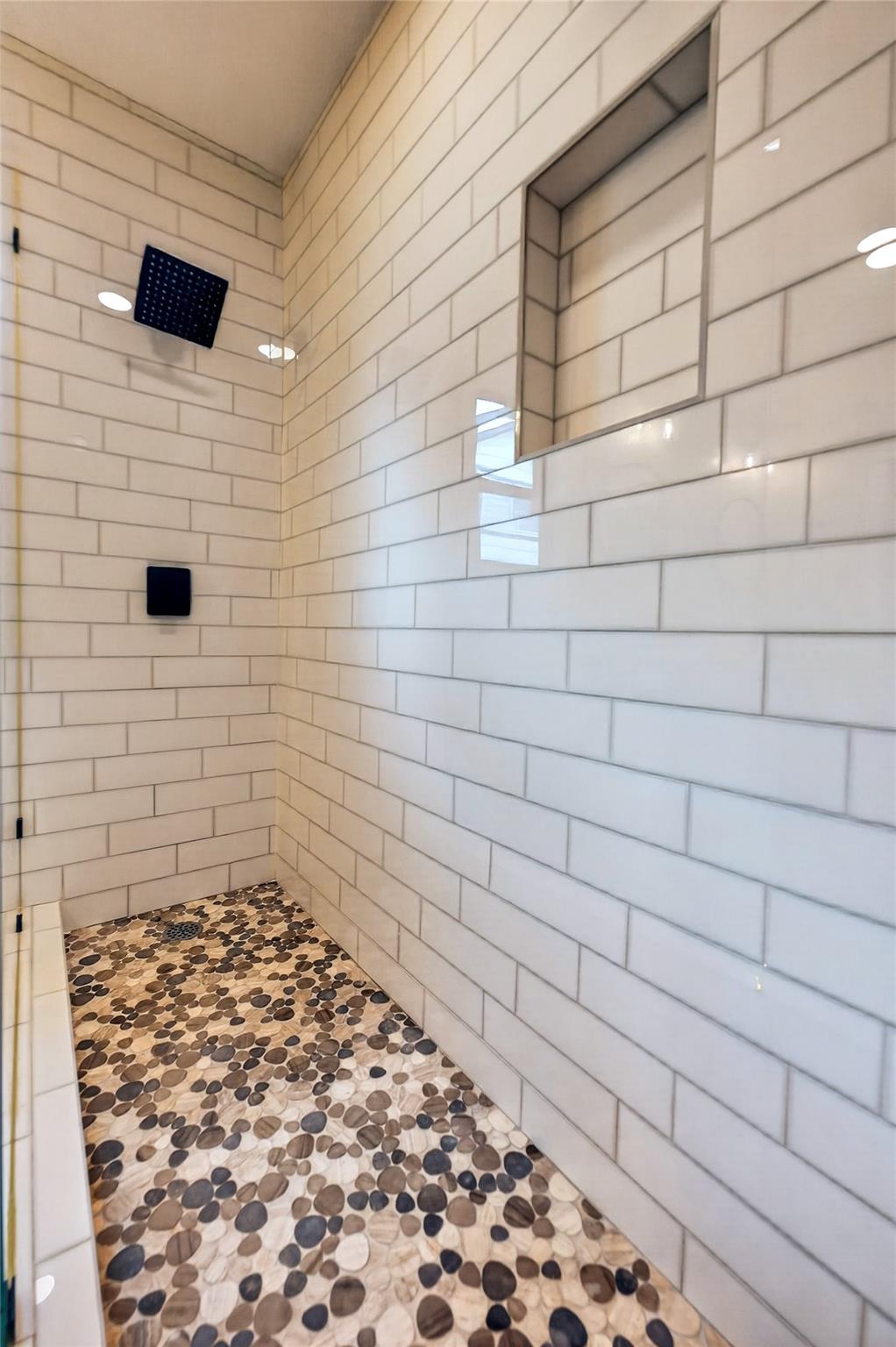 6703 Danwood Dr, Austin, TX 78759