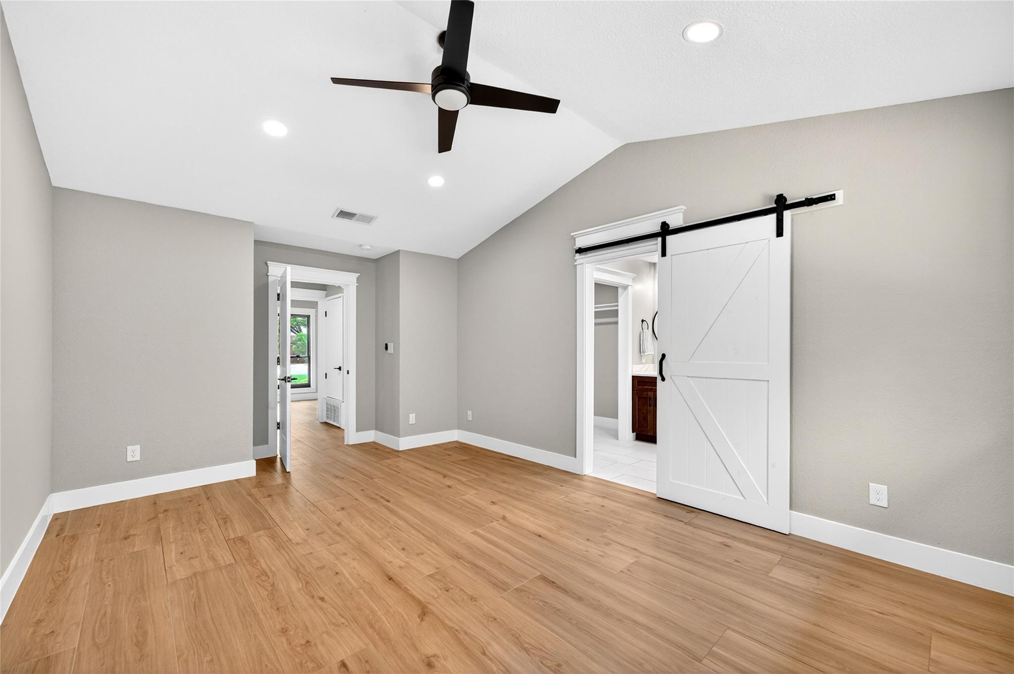 6703 Danwood Dr, Austin, TX 78759