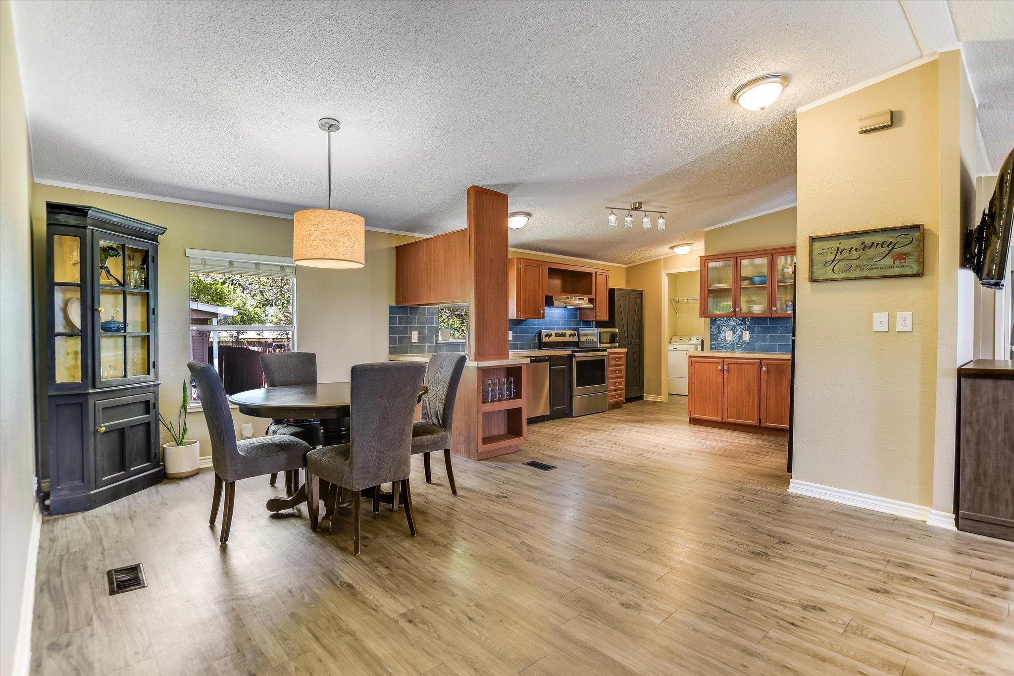 620 E Fm 243, Bertram, TX 78605