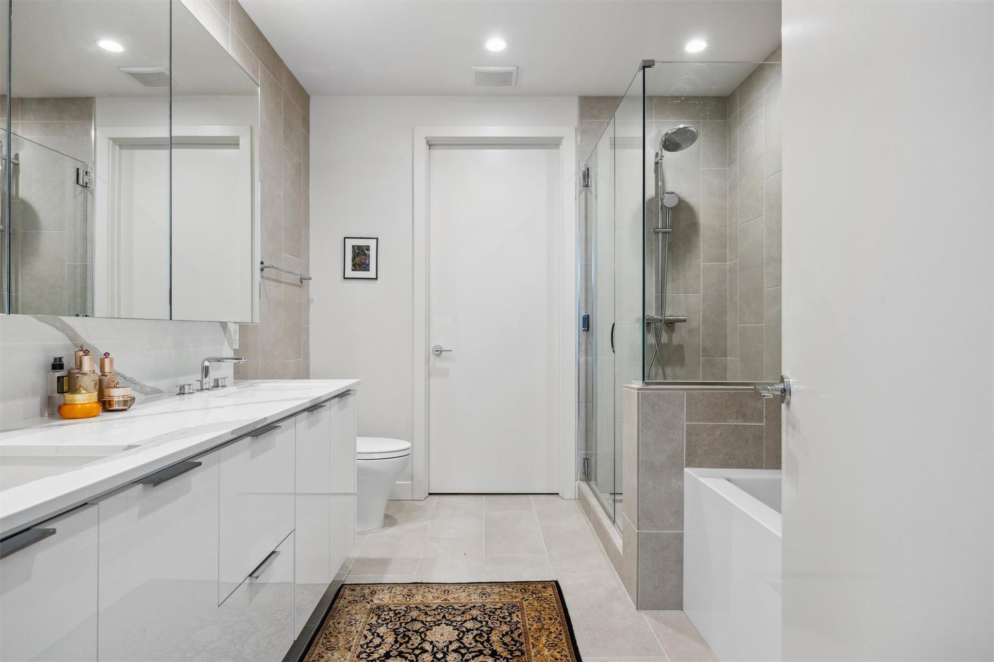 44 East Ave # 2607, Austin, TX 78701