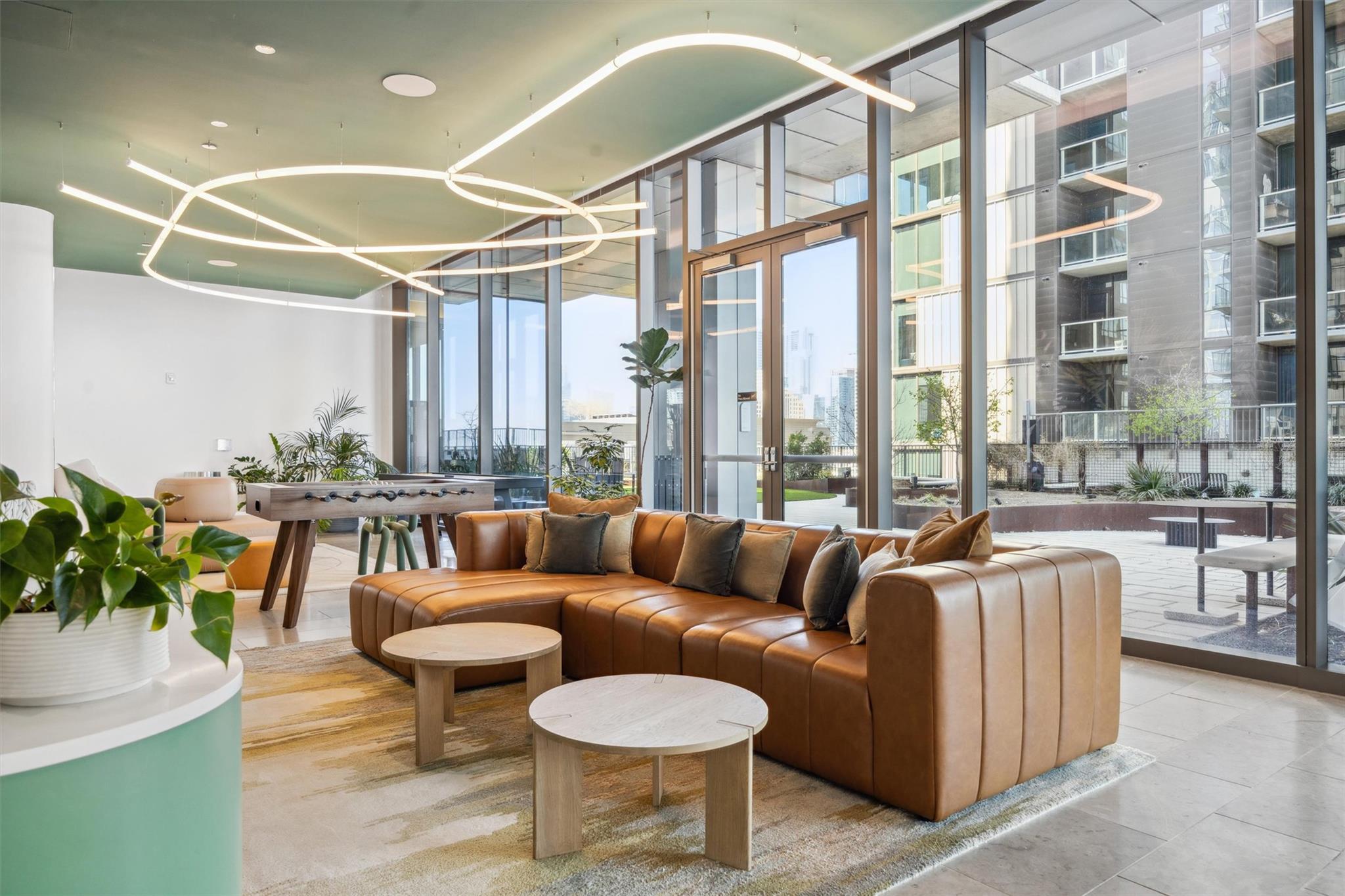 44 East Ave # 2607, Austin, TX 78701