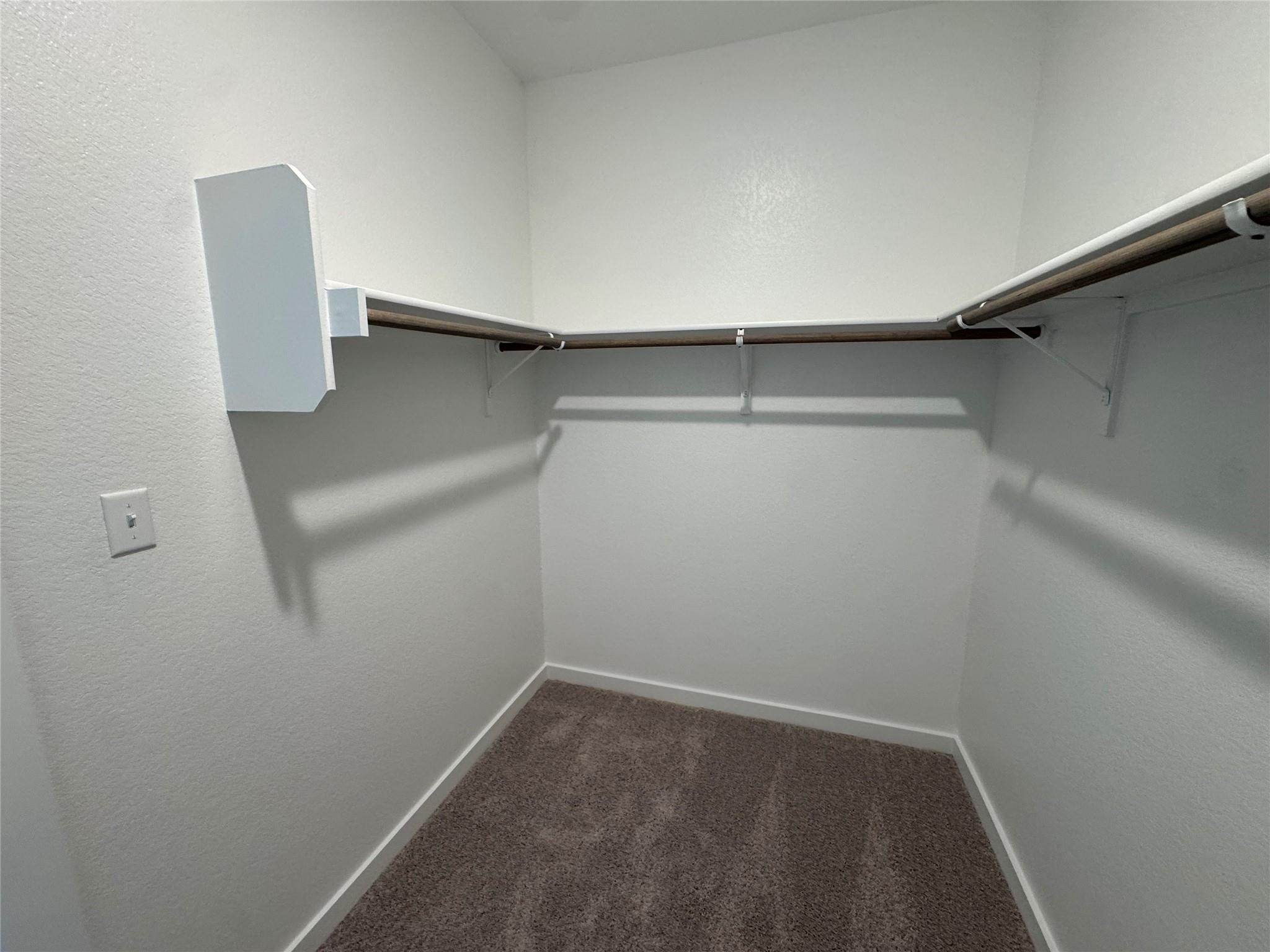 116 Corn Ln, Hutto, TX 78634