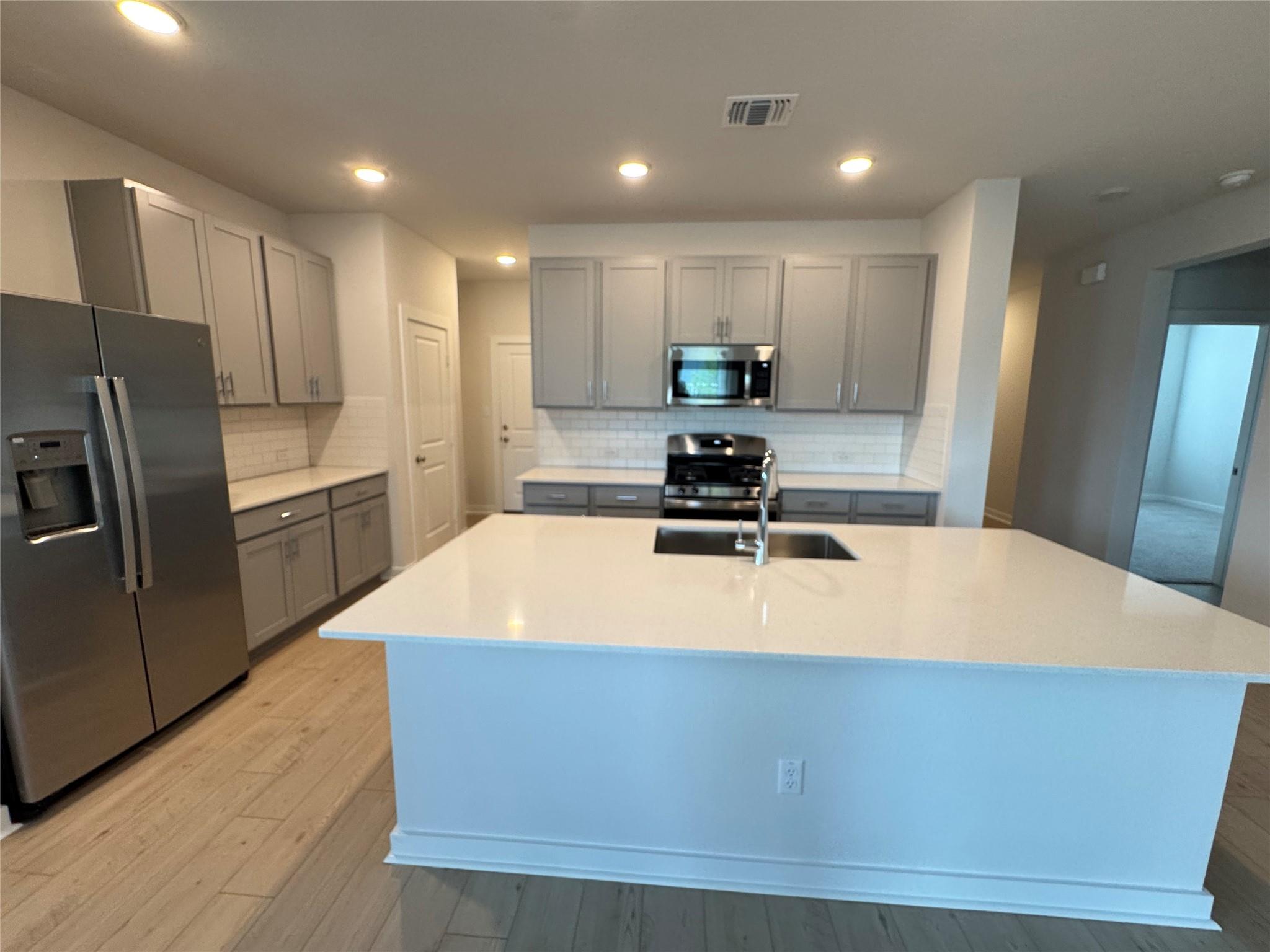 116 Corn Ln, Hutto, TX 78634