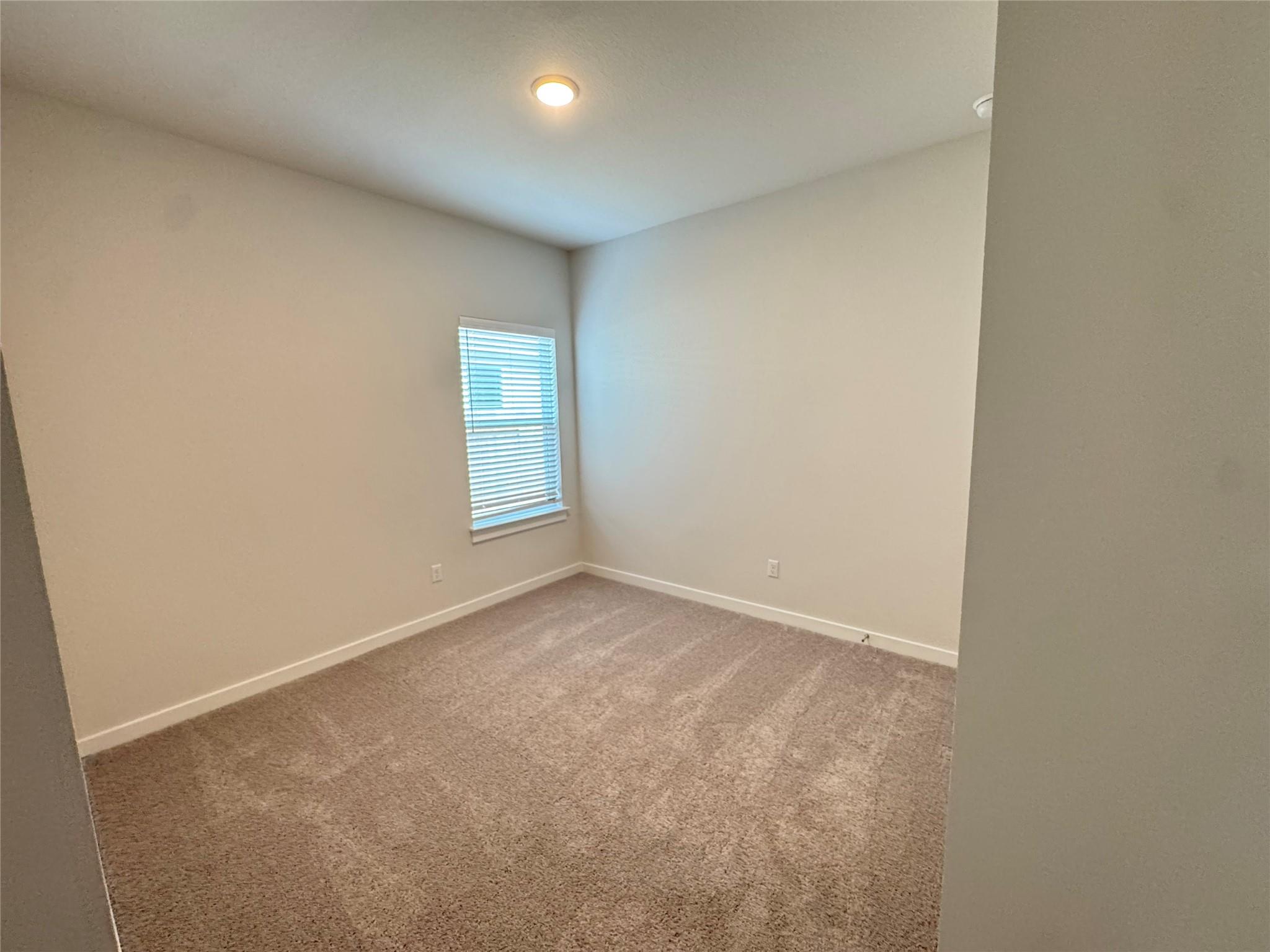 116 Corn Ln, Hutto, TX 78634