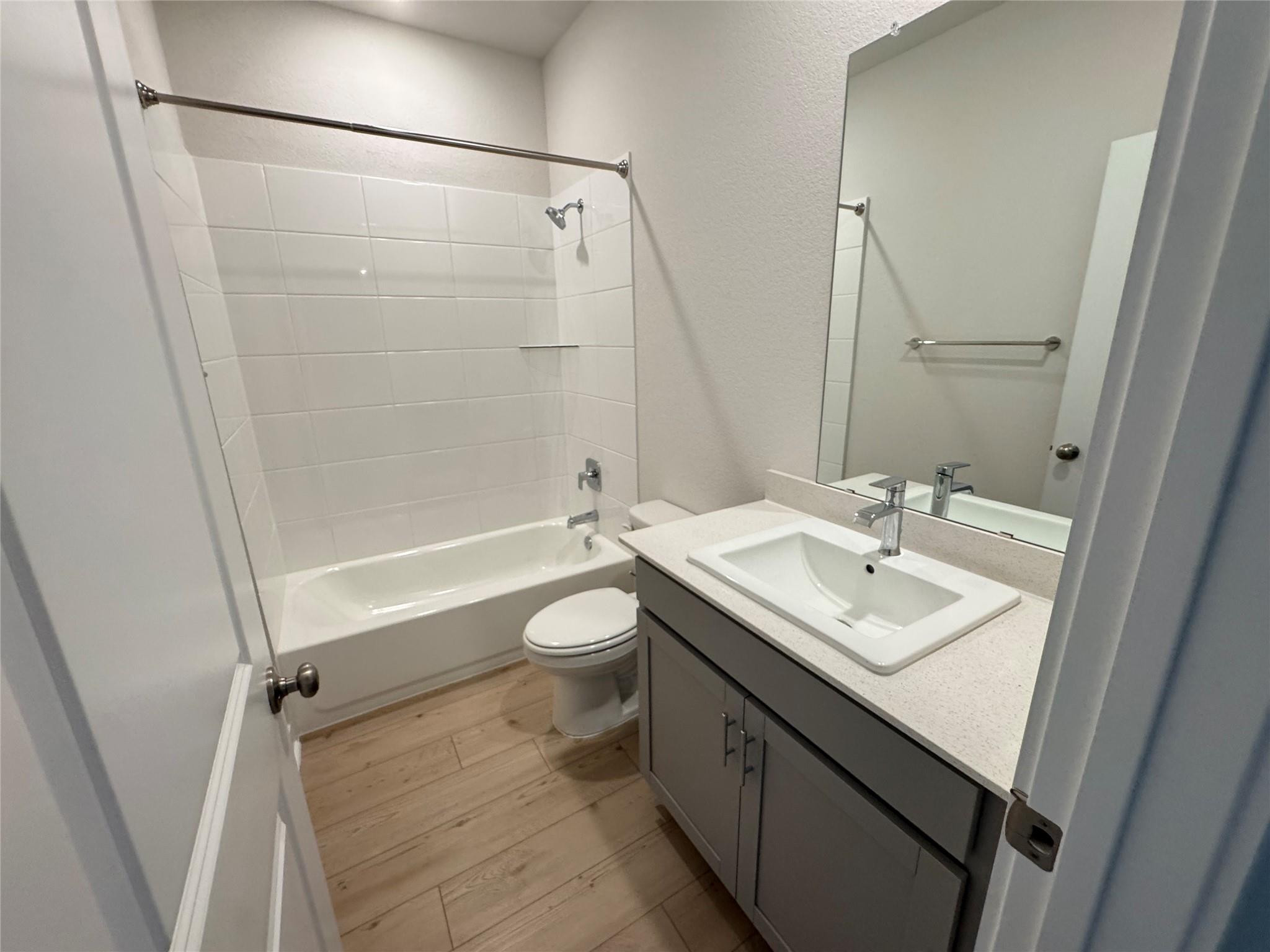 116 Corn Ln, Hutto, TX 78634