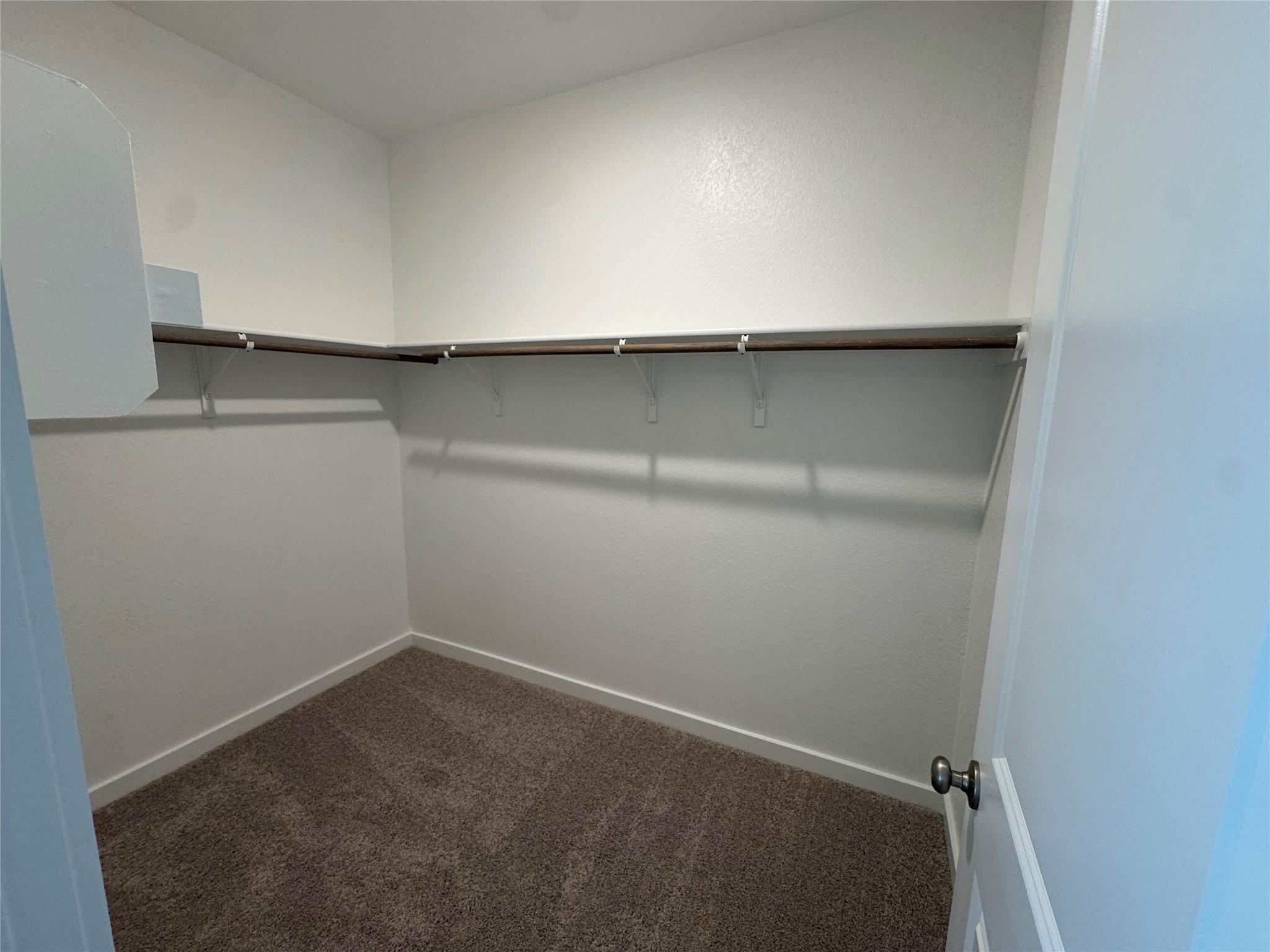 116 Corn Ln, Hutto, TX 78634