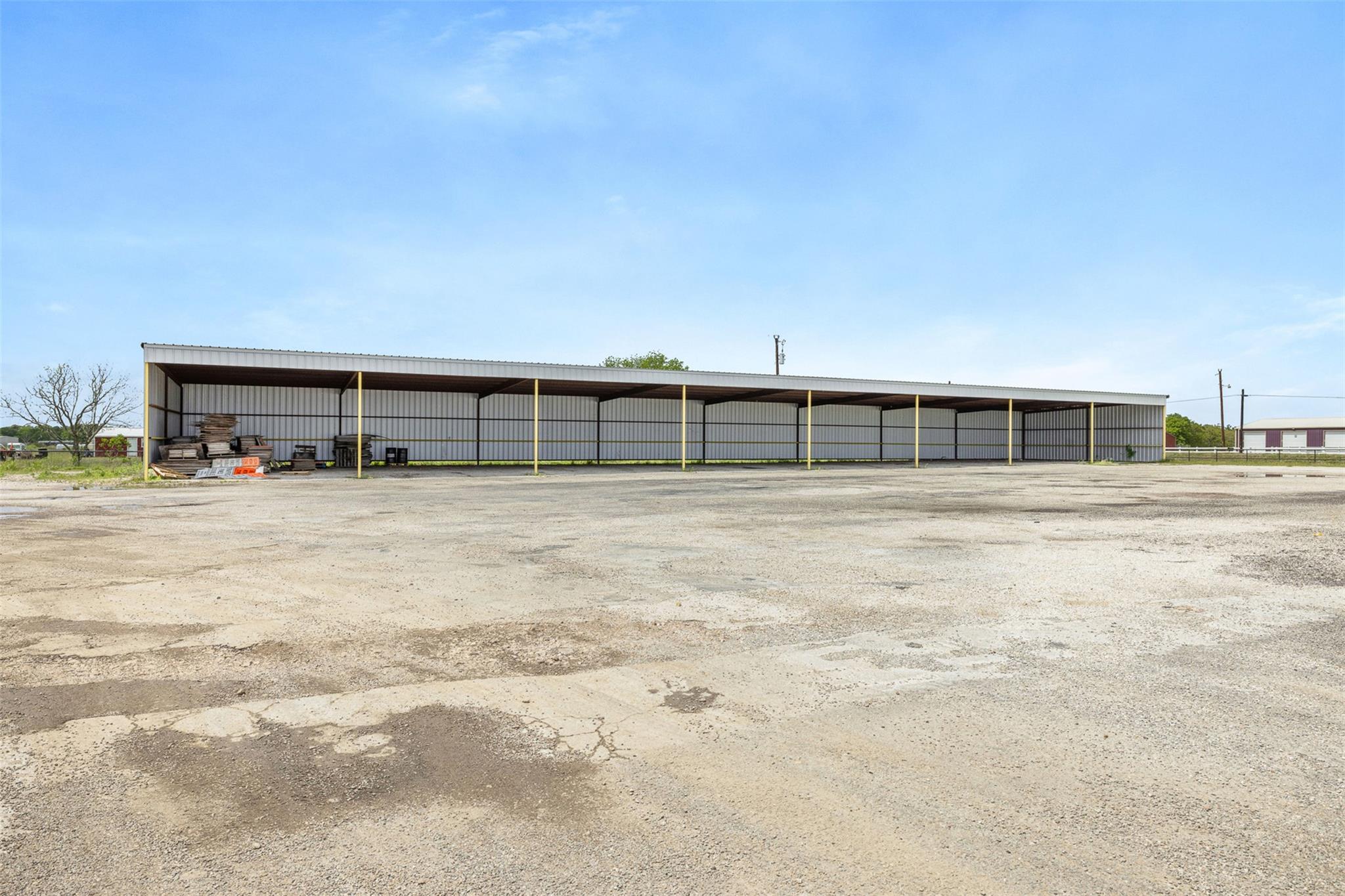 1480 FM 141, Giddings, TX 78942