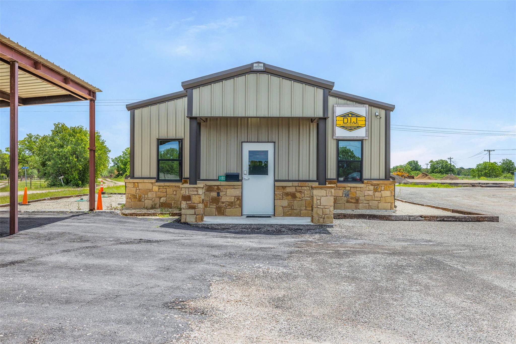 1480 FM 141, Giddings, TX 78942