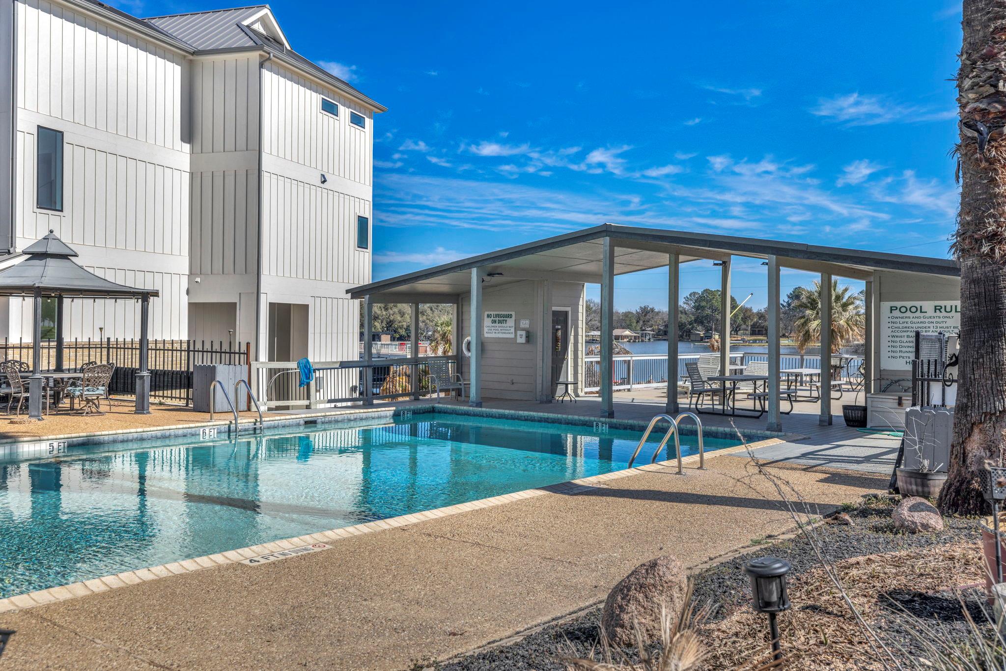 604 Highcrest Dr # 322, Granite Shoals, TX 78654