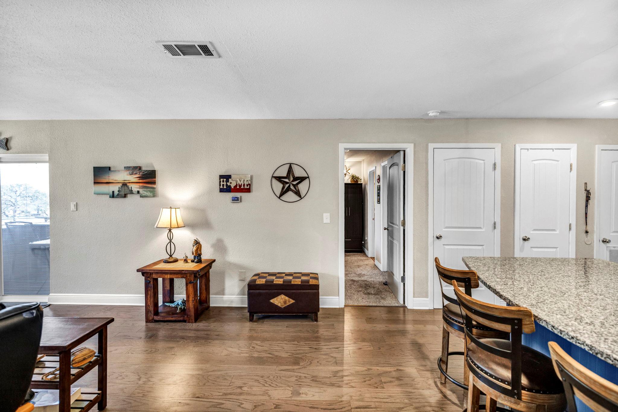 604 Highcrest Dr # 322, Granite Shoals, TX 78654