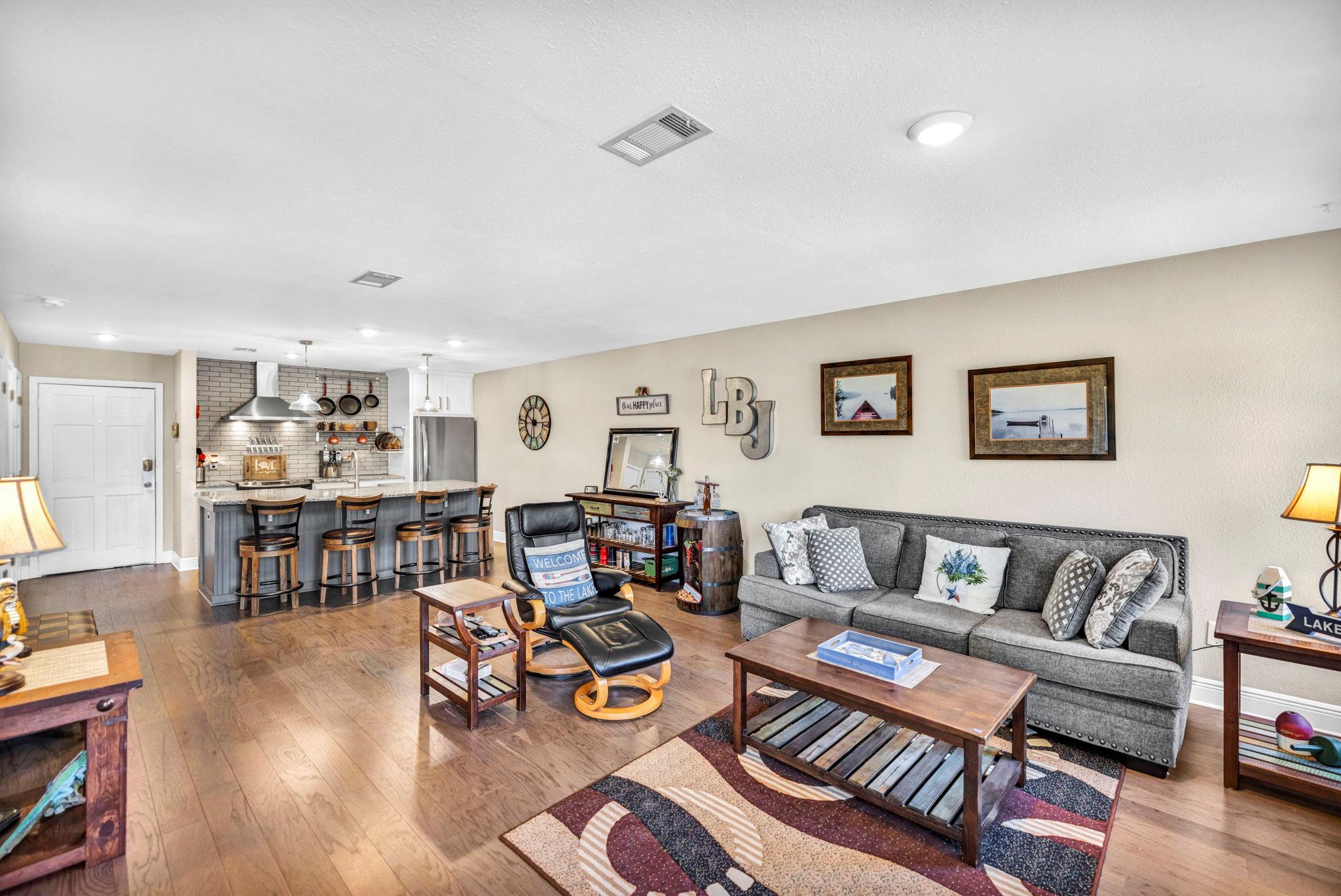 604 Highcrest Dr # 322, Granite Shoals, TX 78654