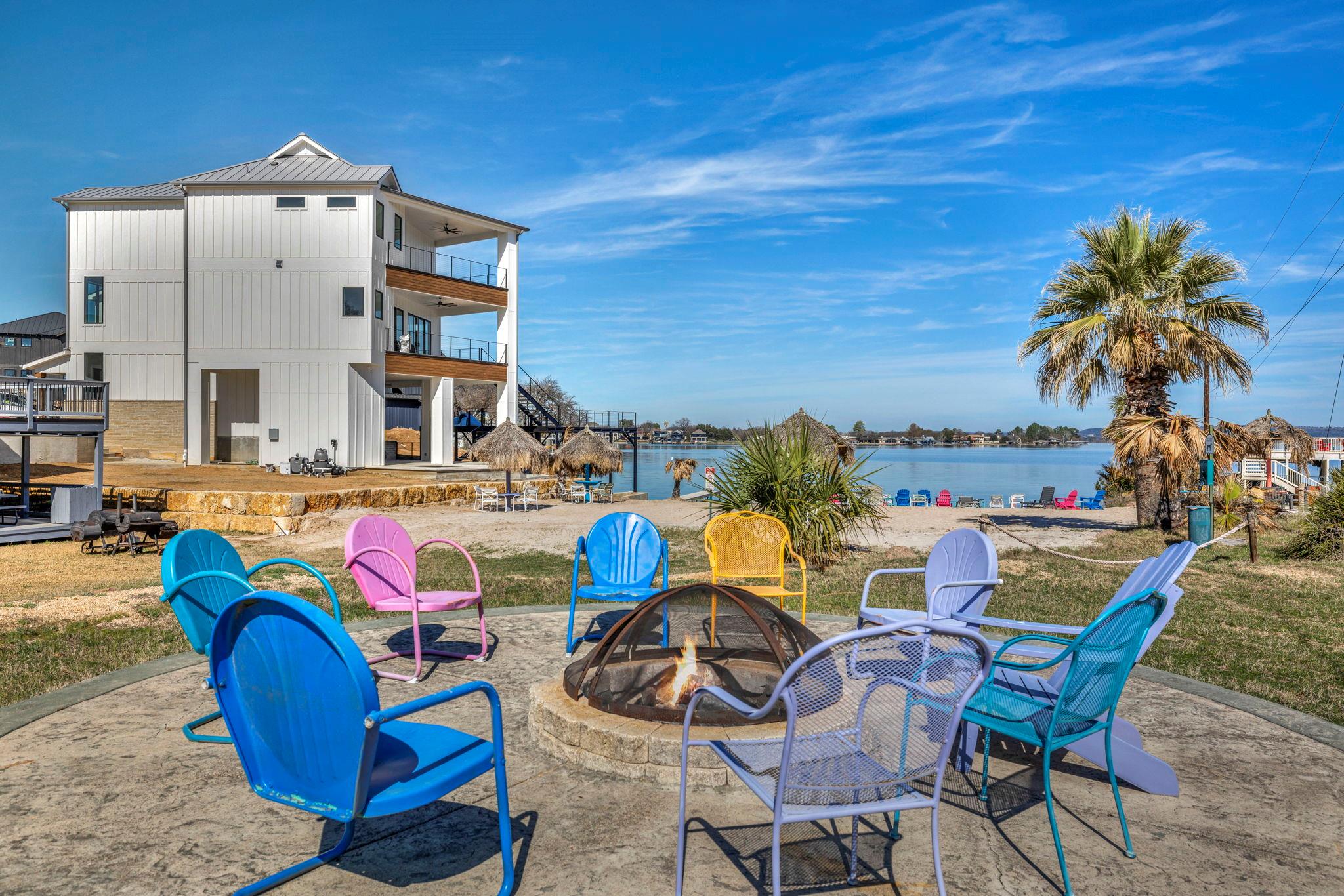 604 Highcrest Dr # 322, Granite Shoals, TX 78654