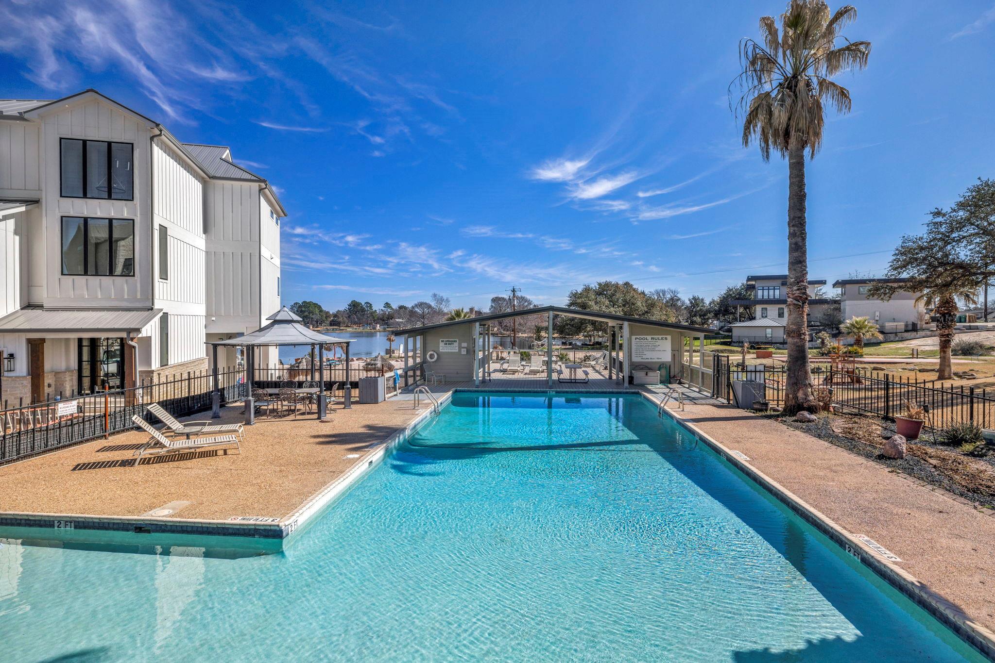 604 Highcrest Dr # 322, Granite Shoals, TX 78654