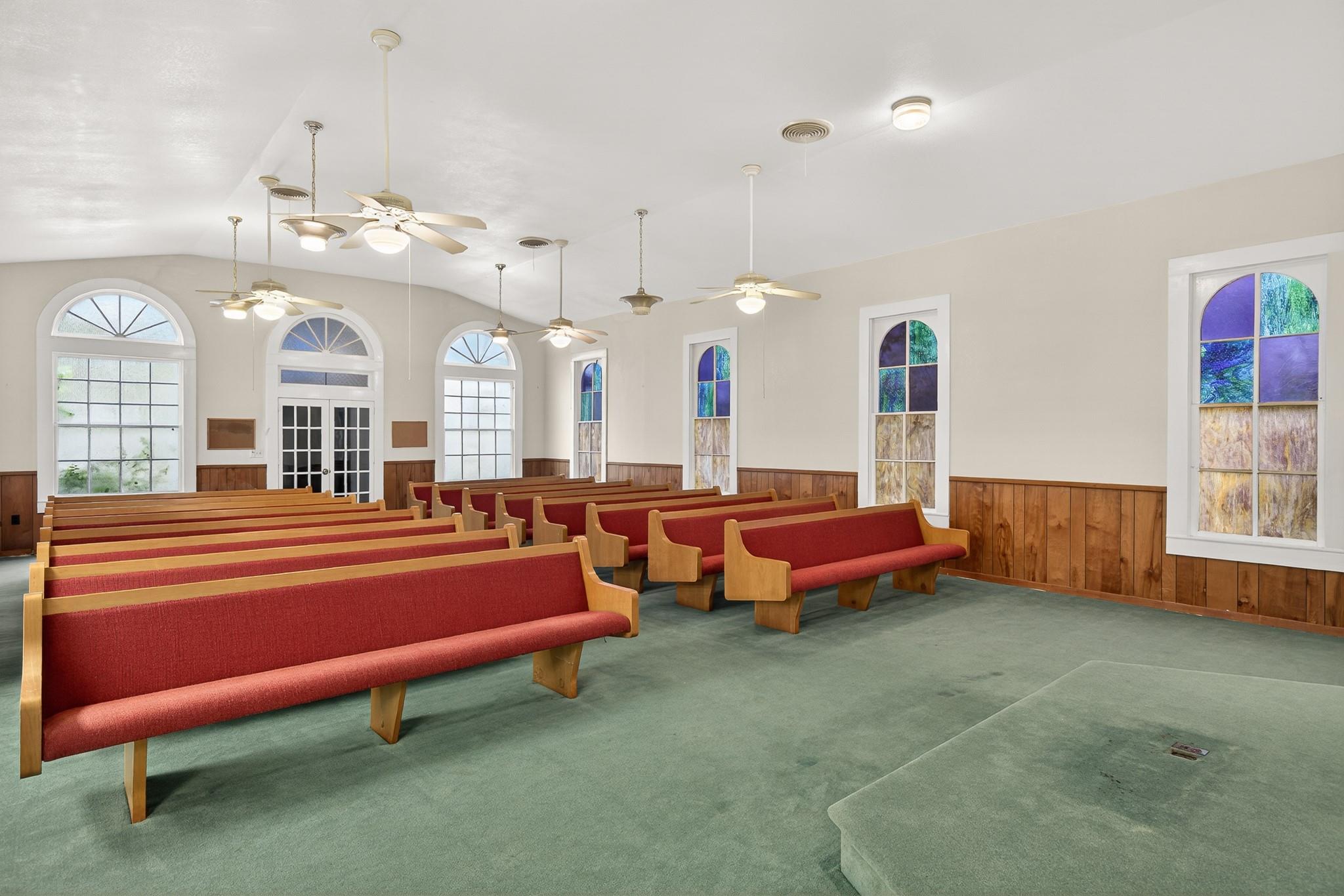 410 N West, Bertram, TX 78605