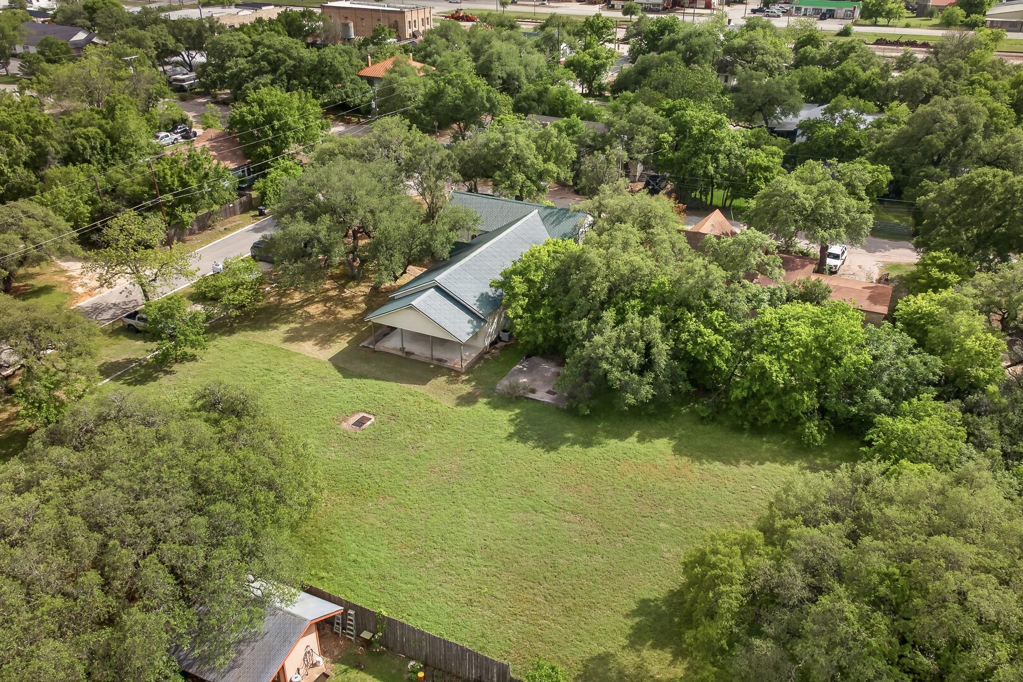 410 N West, Bertram, TX 78605