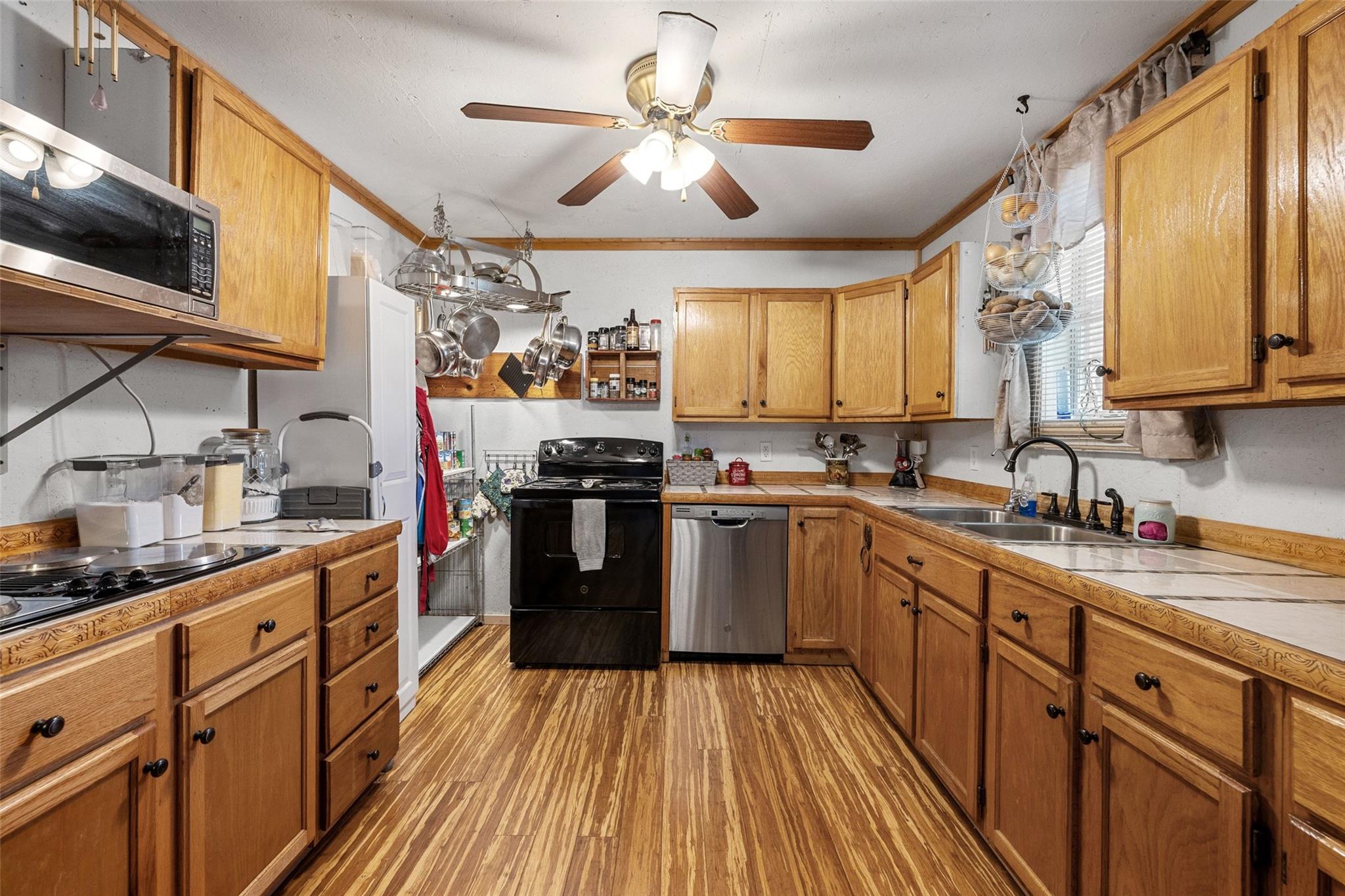 3210 County Road 226, Giddings, TX 78942