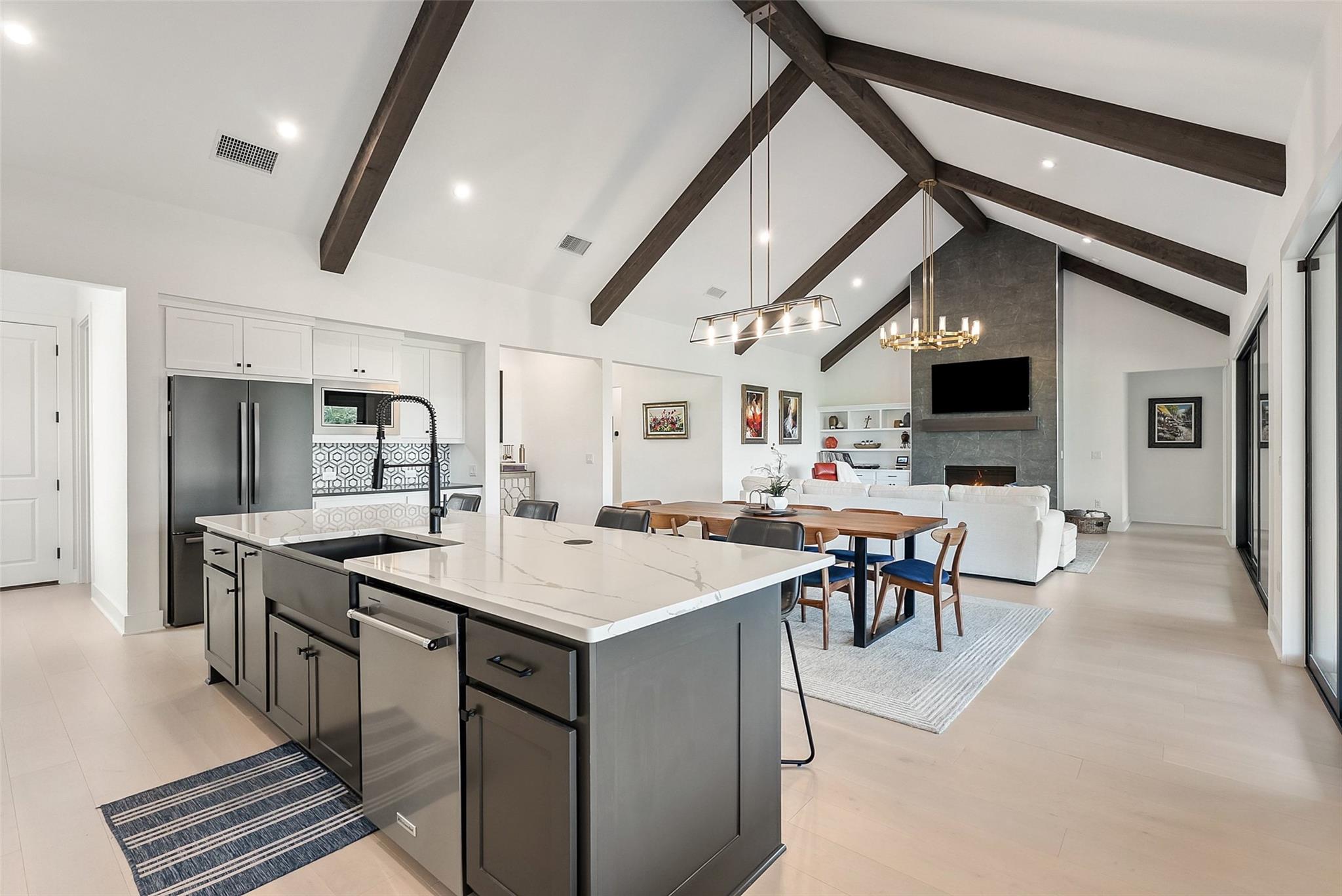 544 Castillo Bnd, Liberty Hill, TX 78642