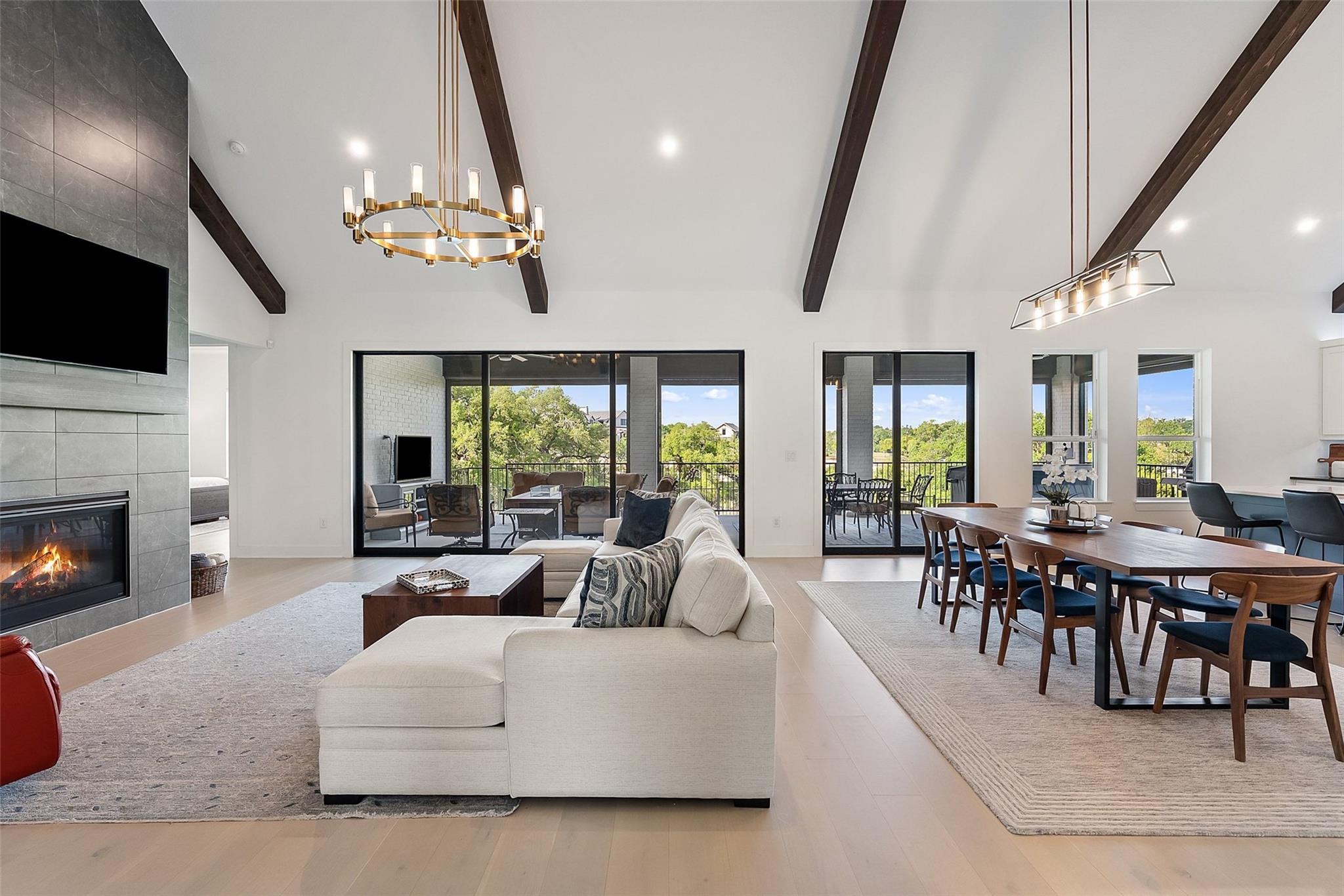 544 Castillo Bnd, Liberty Hill, TX 78642