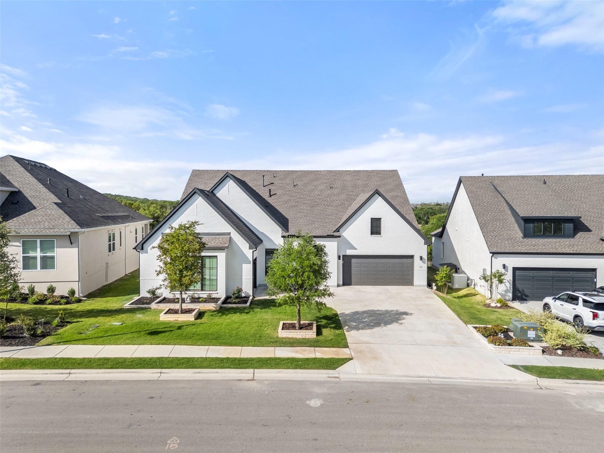 544 Castillo Bnd, Liberty Hill, TX 78642