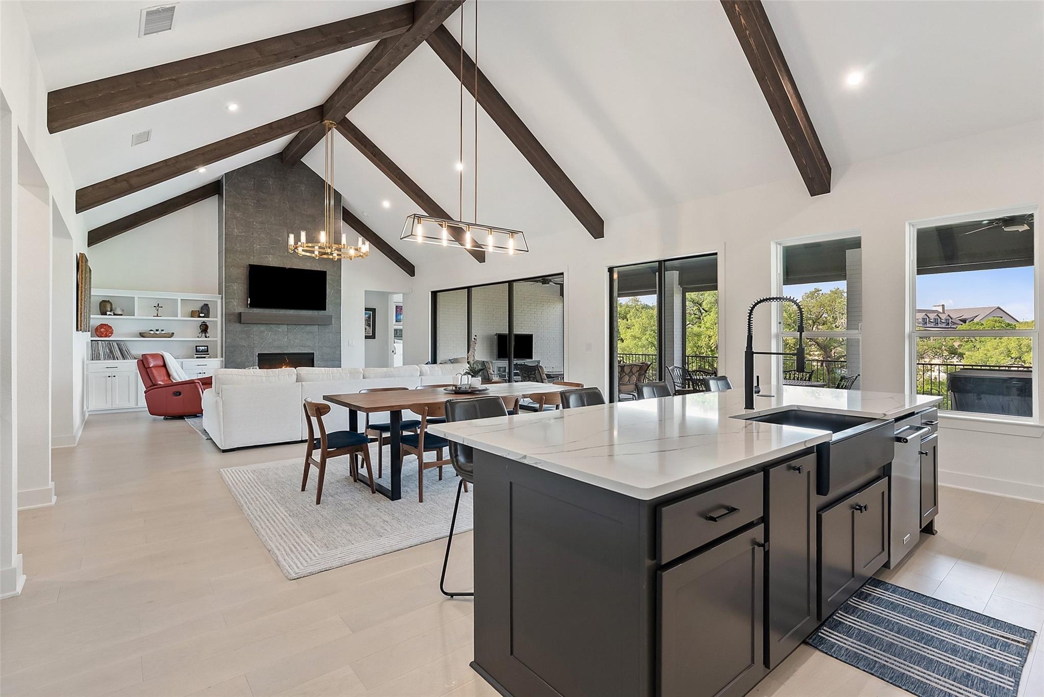 544 Castillo Bnd, Liberty Hill, TX 78642