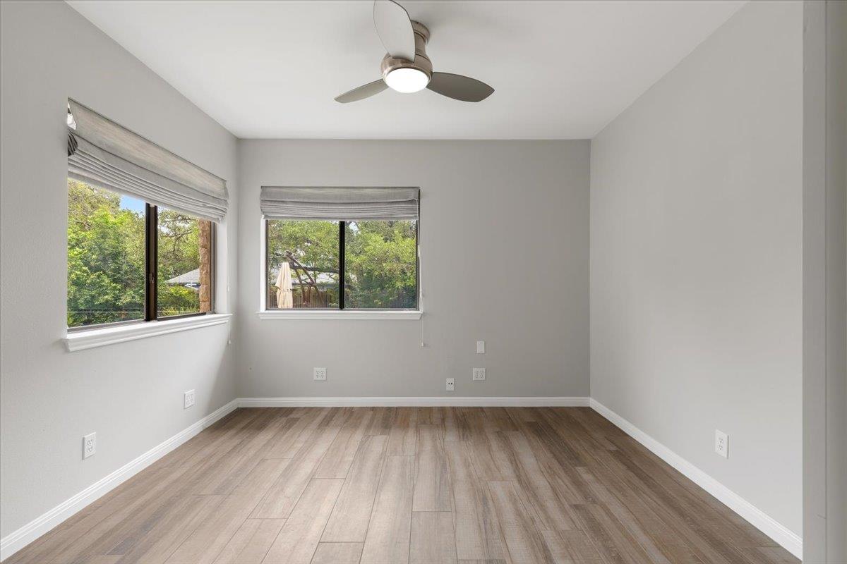 103 Ajuga Ct, Lakeway, TX 78734