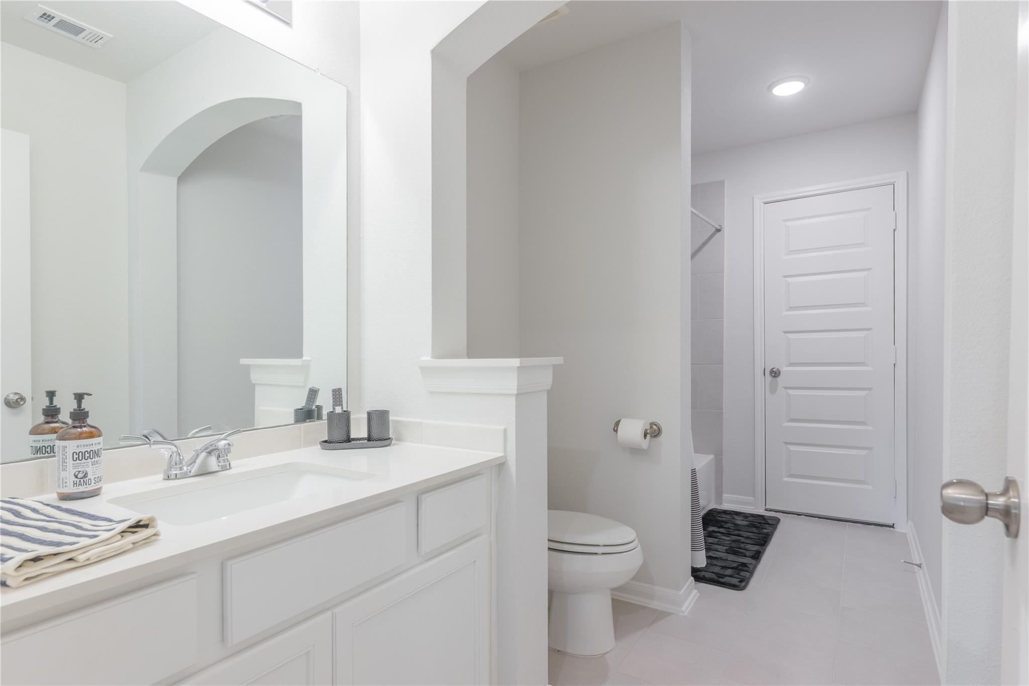 311 Southern Red Ct, Willis, TX 77318