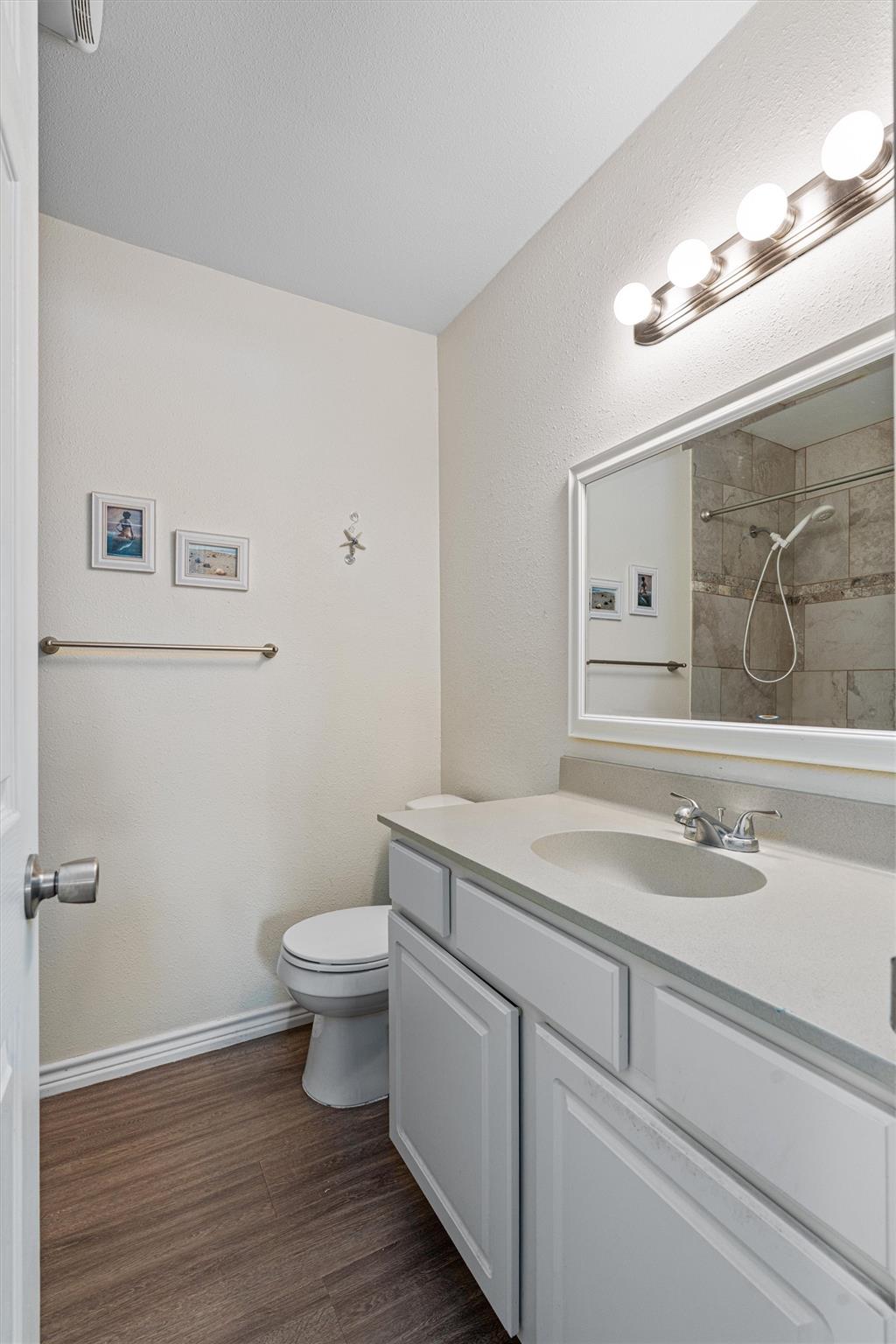 400 E LOGAN St, Round Rock, TX 78664