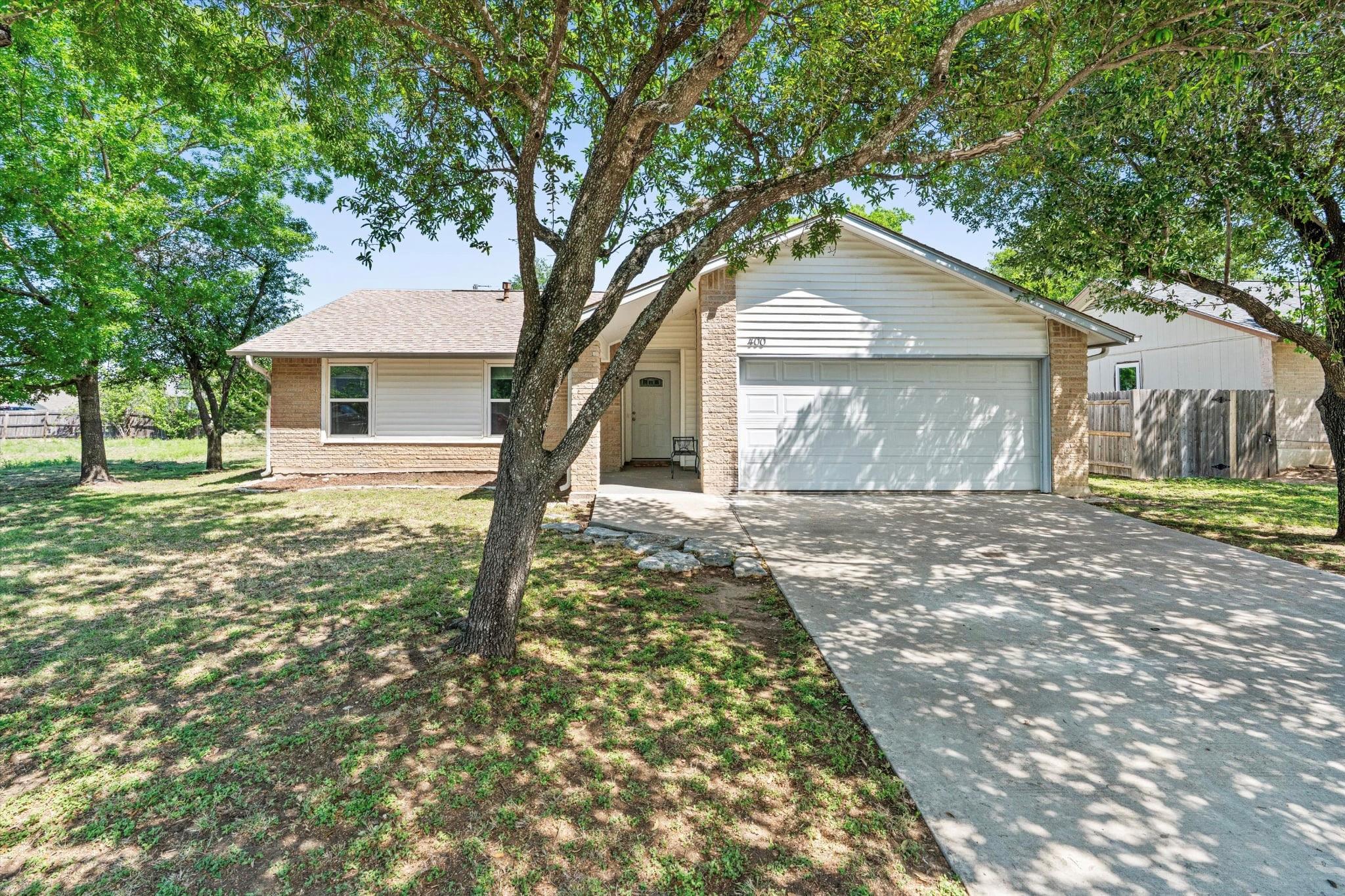 400 E LOGAN St, Round Rock, TX 78664