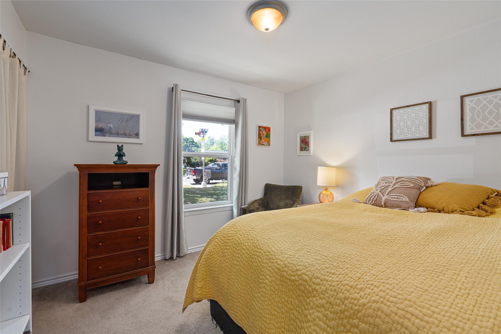 400 E LOGAN St, Round Rock, TX 78664