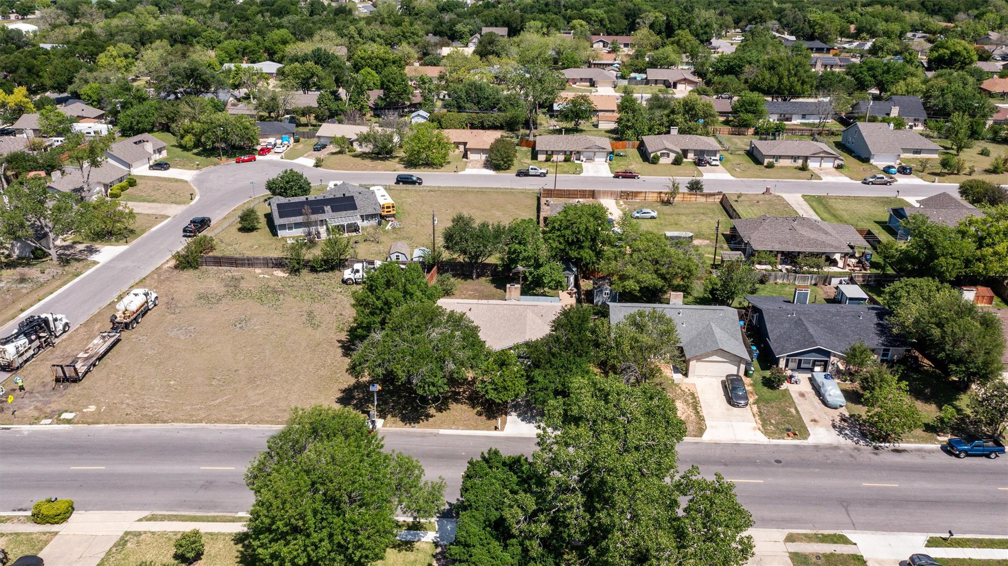 400 E LOGAN St, Round Rock, TX 78664