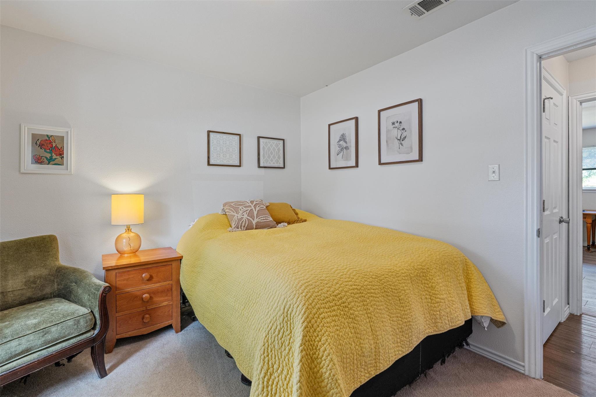 400 E LOGAN St, Round Rock, TX 78664