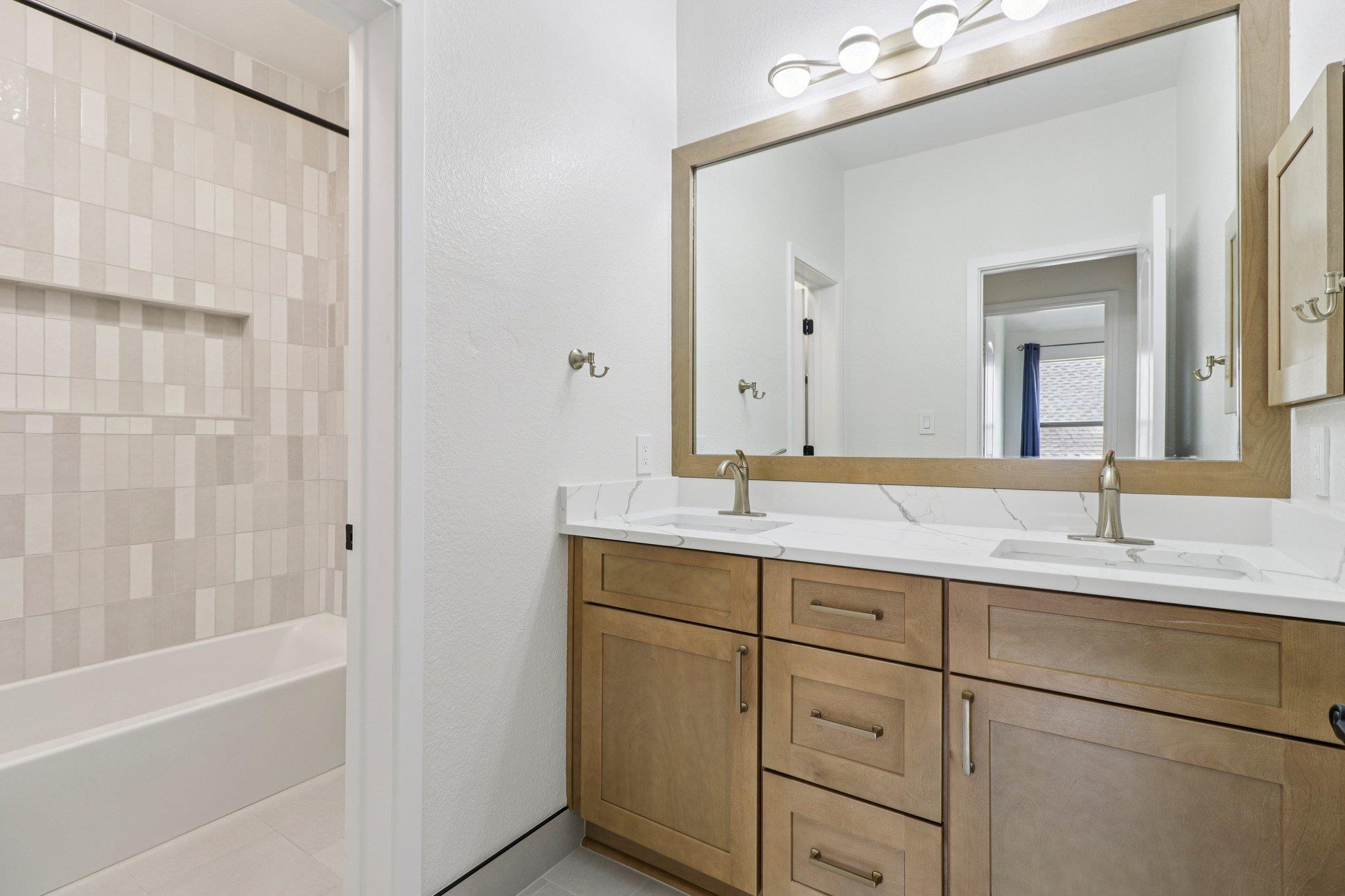 12604 Tierra Grande Trl, Austin, TX 78732