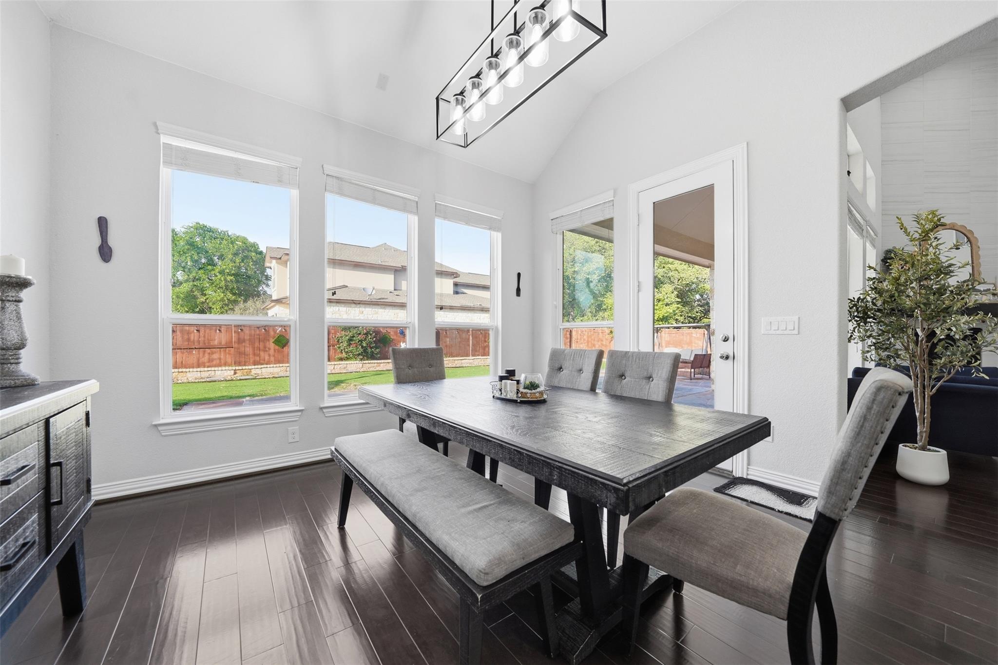 4301 Logan Ridge Dr, Cedar Park, TX 78613