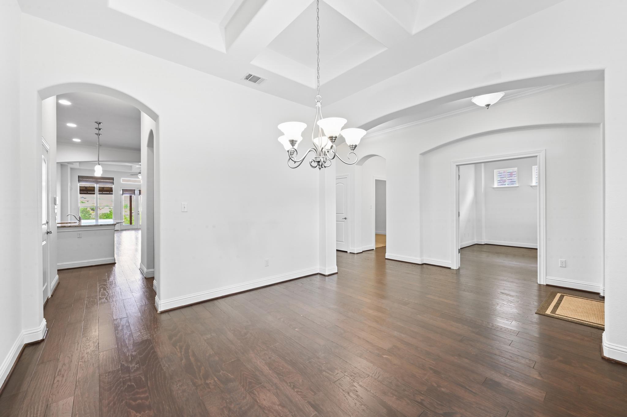 5612 Cherokee Draw Rd, Austin, TX 78738