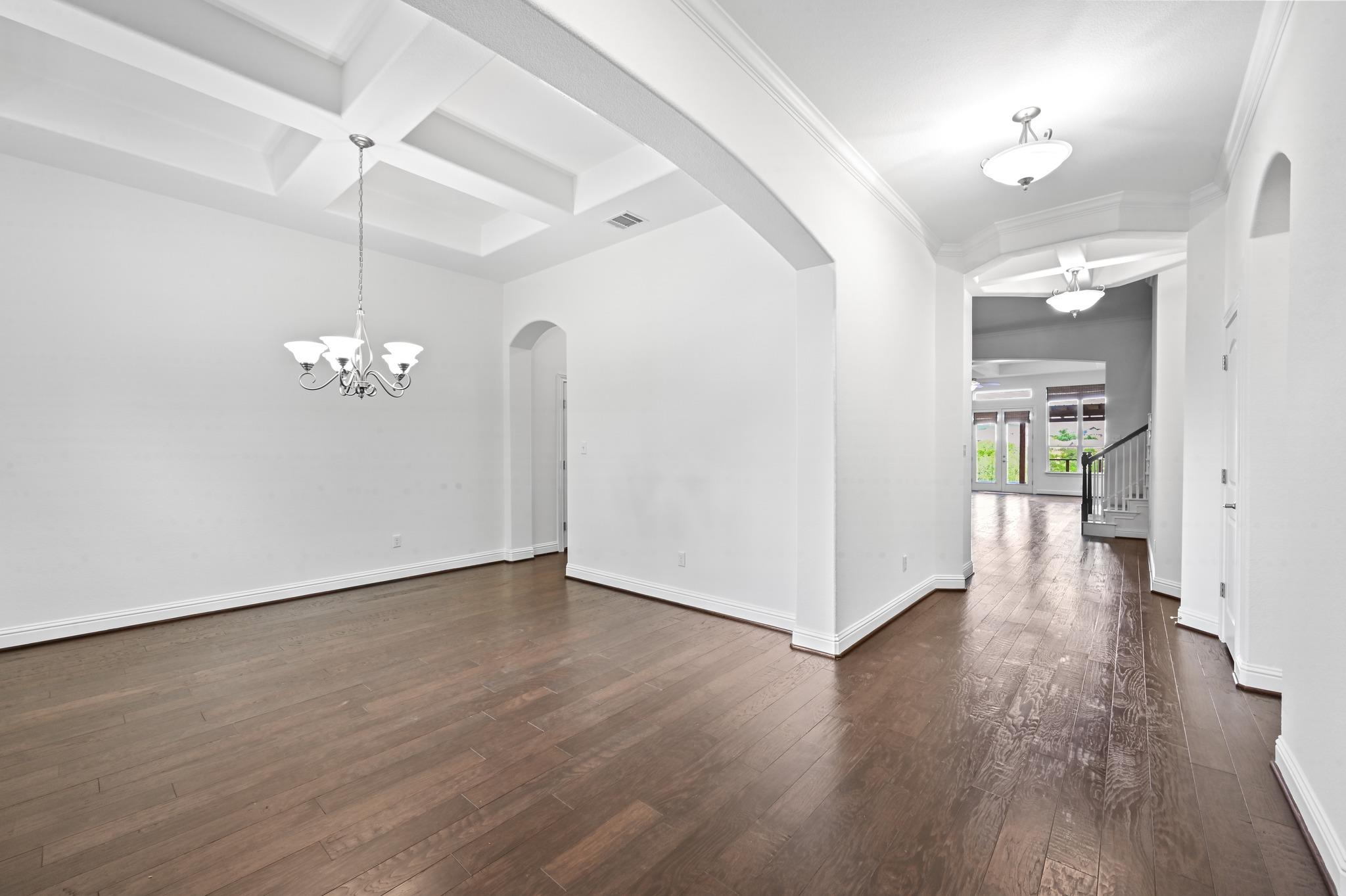 5612 Cherokee Draw Rd, Austin, TX 78738