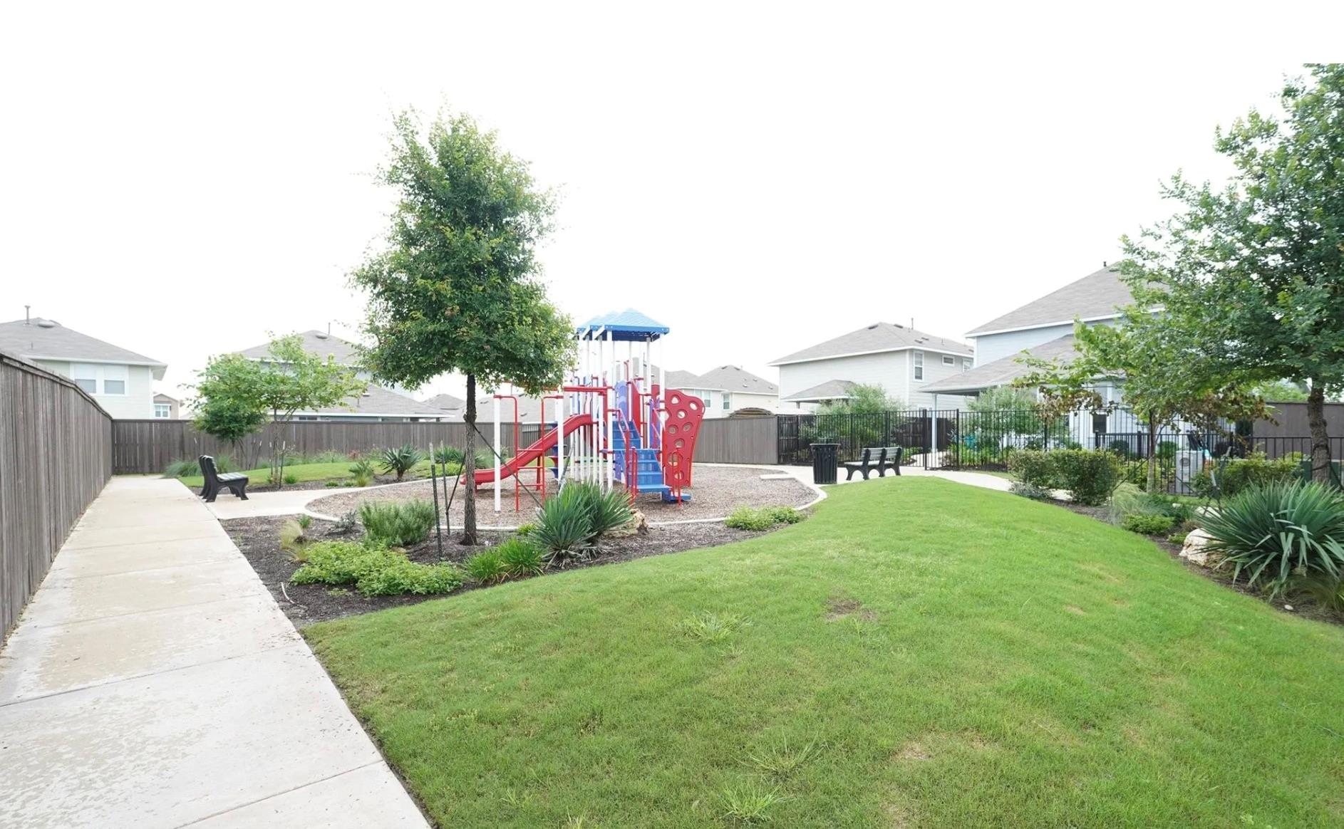 251 Tempest Trl, Maxwell, TX 78656