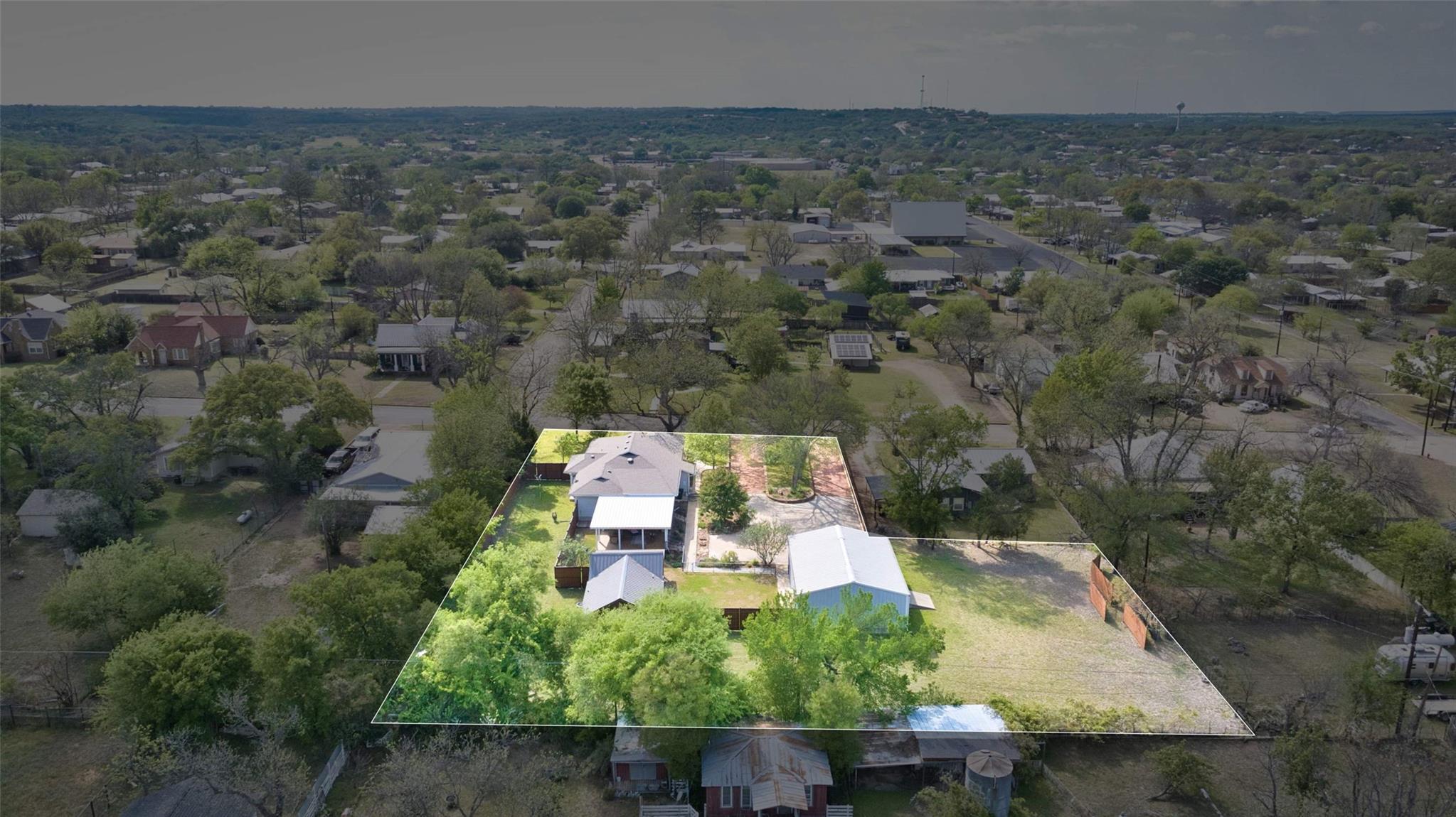 761 Post Hill St, Mason, TX 76856