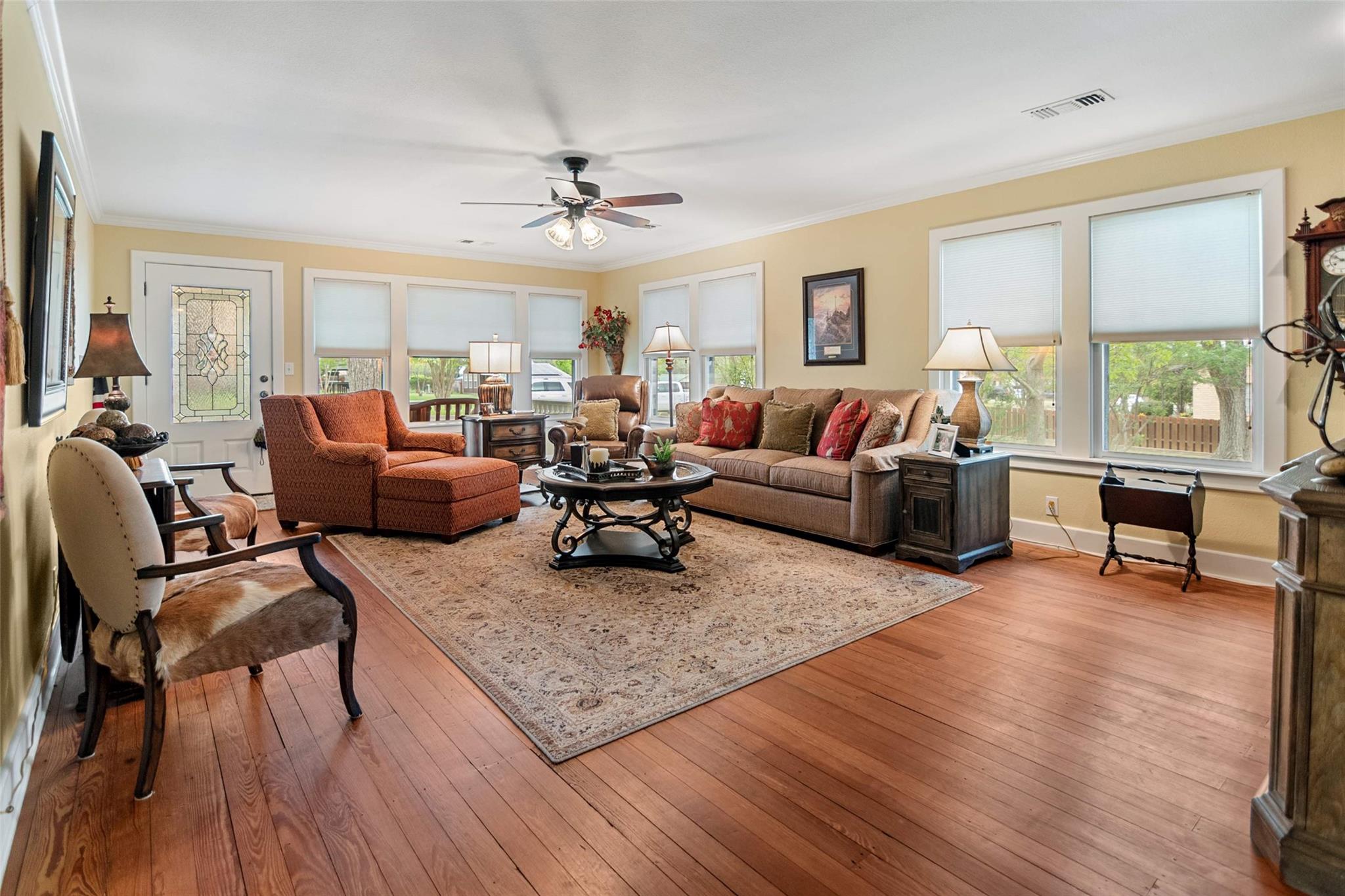 761 Post Hill St, Mason, TX 76856