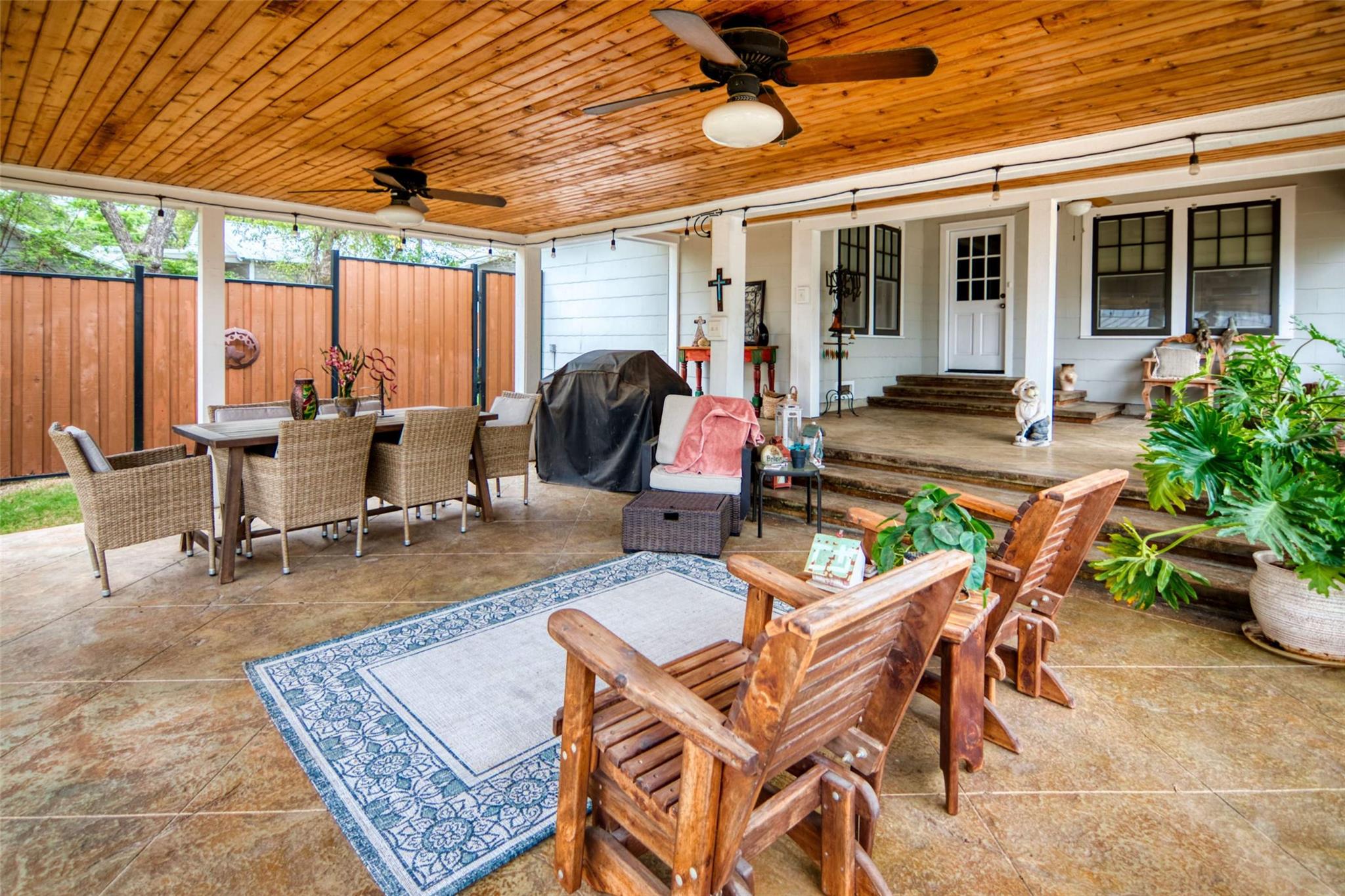 761 Post Hill St, Mason, TX 76856