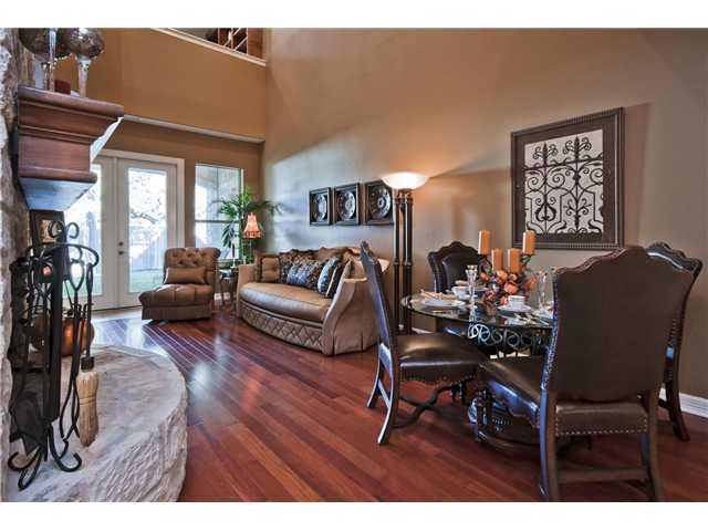 9122 Balcones Club Dr # 6, Austin, TX 78750