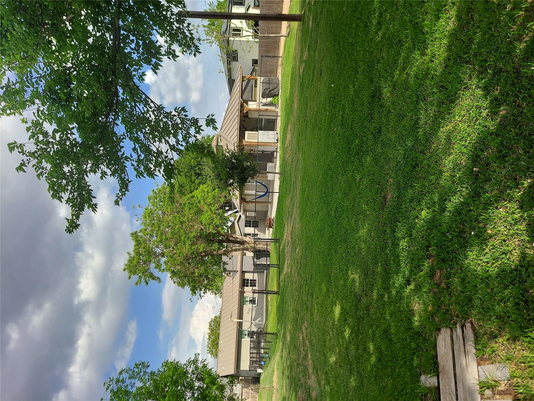 209 Green Pasture, Hutto, TX 78634