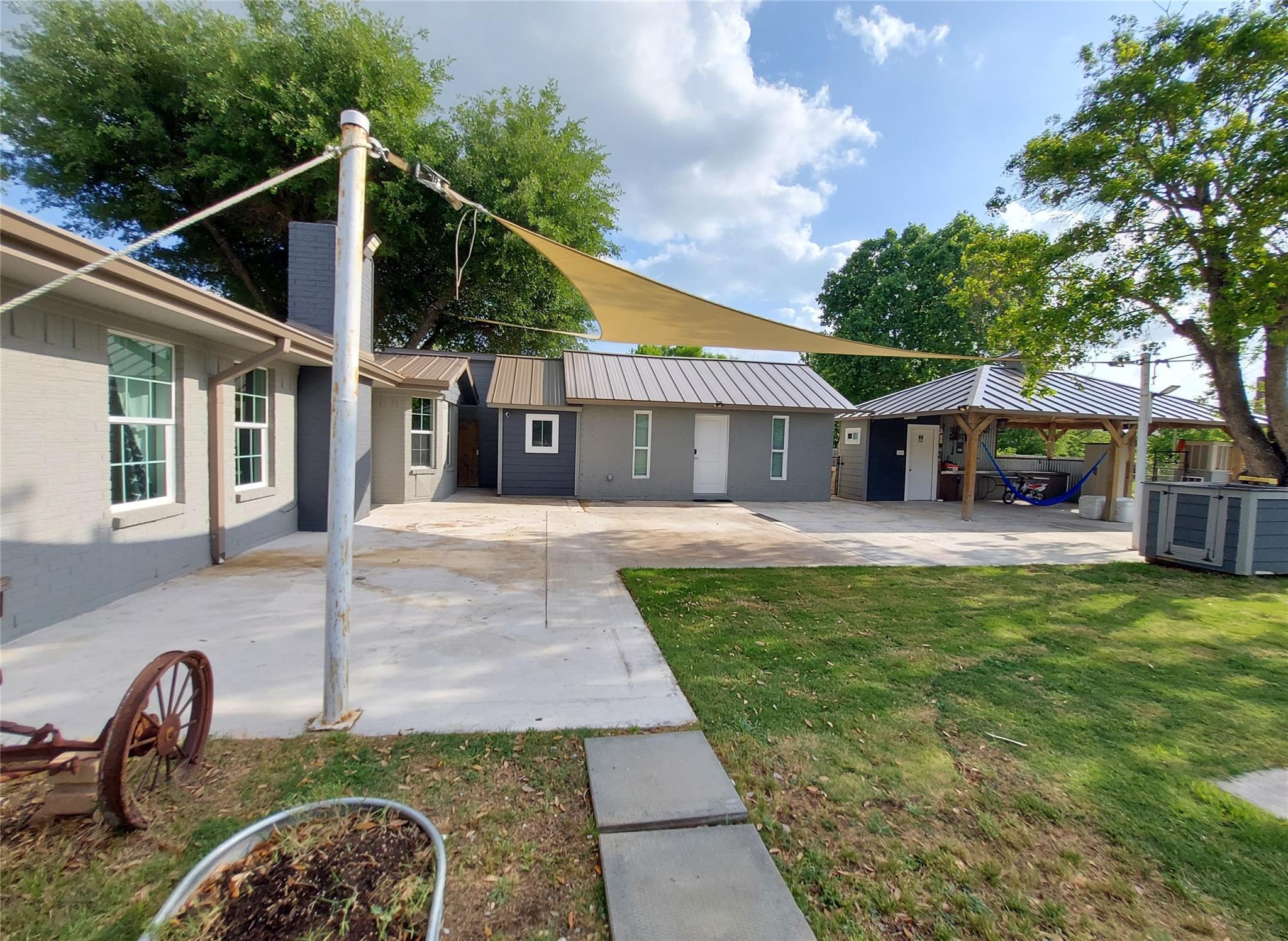 209 Green Pasture, Hutto, TX 78634