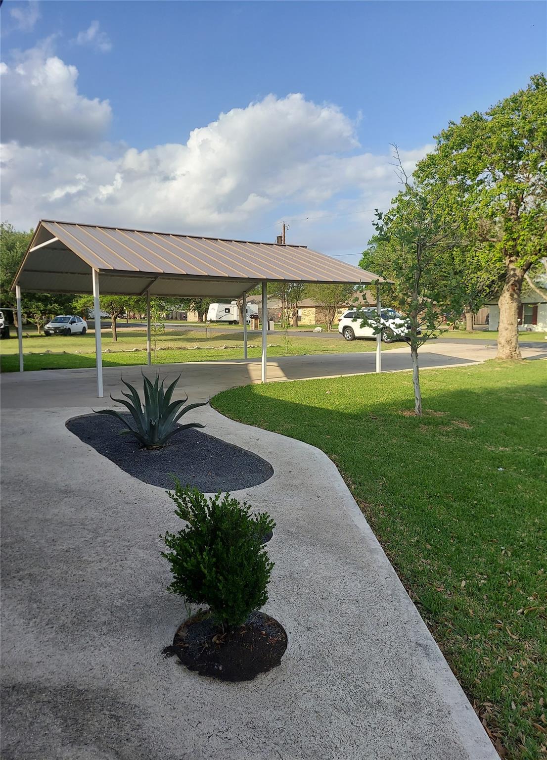 209 Green Pasture, Hutto, TX 78634