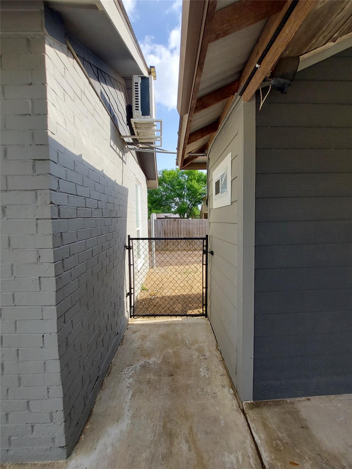 209 Green Pasture, Hutto, TX 78634